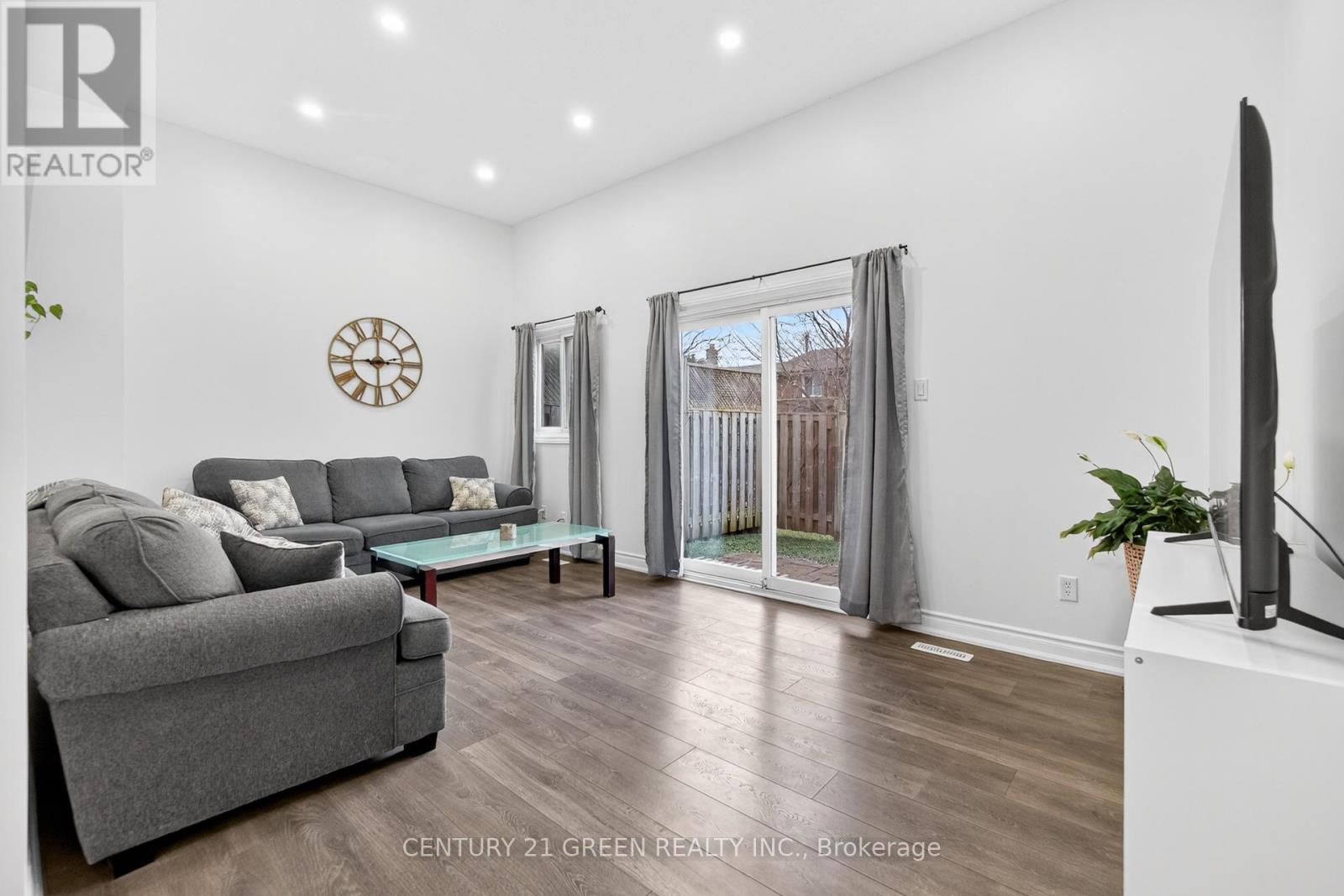 9 - 650 Childs Drive, Milton, Ontario L9T 3N8 - Photo 16 - W12586630