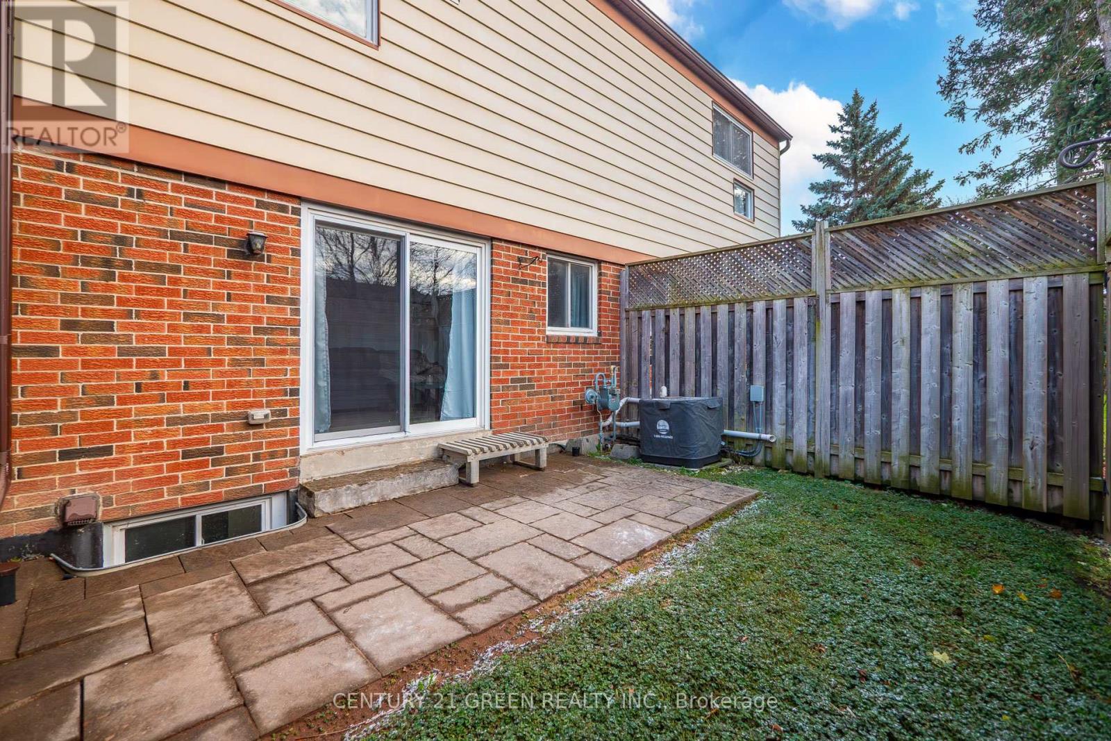 9 - 650 Childs Drive, Milton, Ontario L9T 3N8 - Photo 47 - W12586630