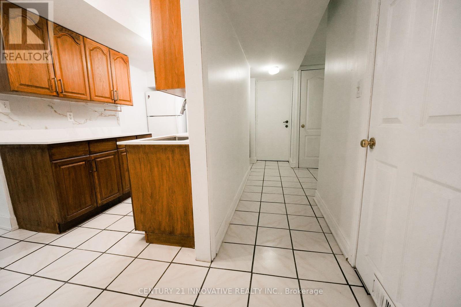 Basement - 39 Sugarcane Avenue, Brampton, Ontario  L6R 3E8 - Photo 13 - W12586686