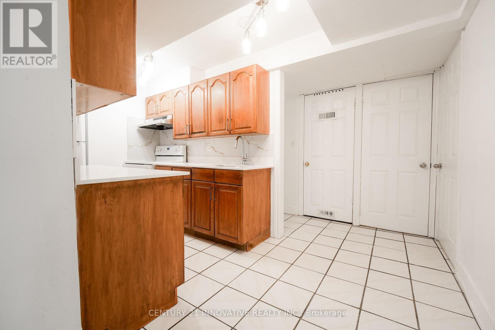 Basement - 39 Sugarcane Avenue, Brampton, Ontario  L6R 3E8 - Photo 20 - W12586686