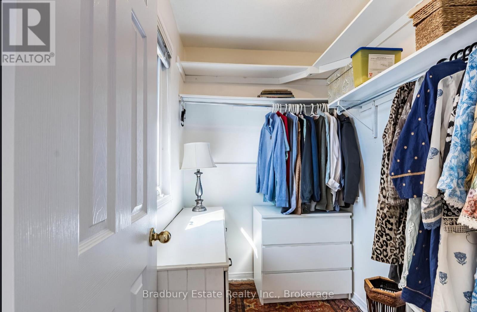 6973 Lisanne Court, Mississauga, Ontario  L5N 6Z7 - Photo 16 - W12586734