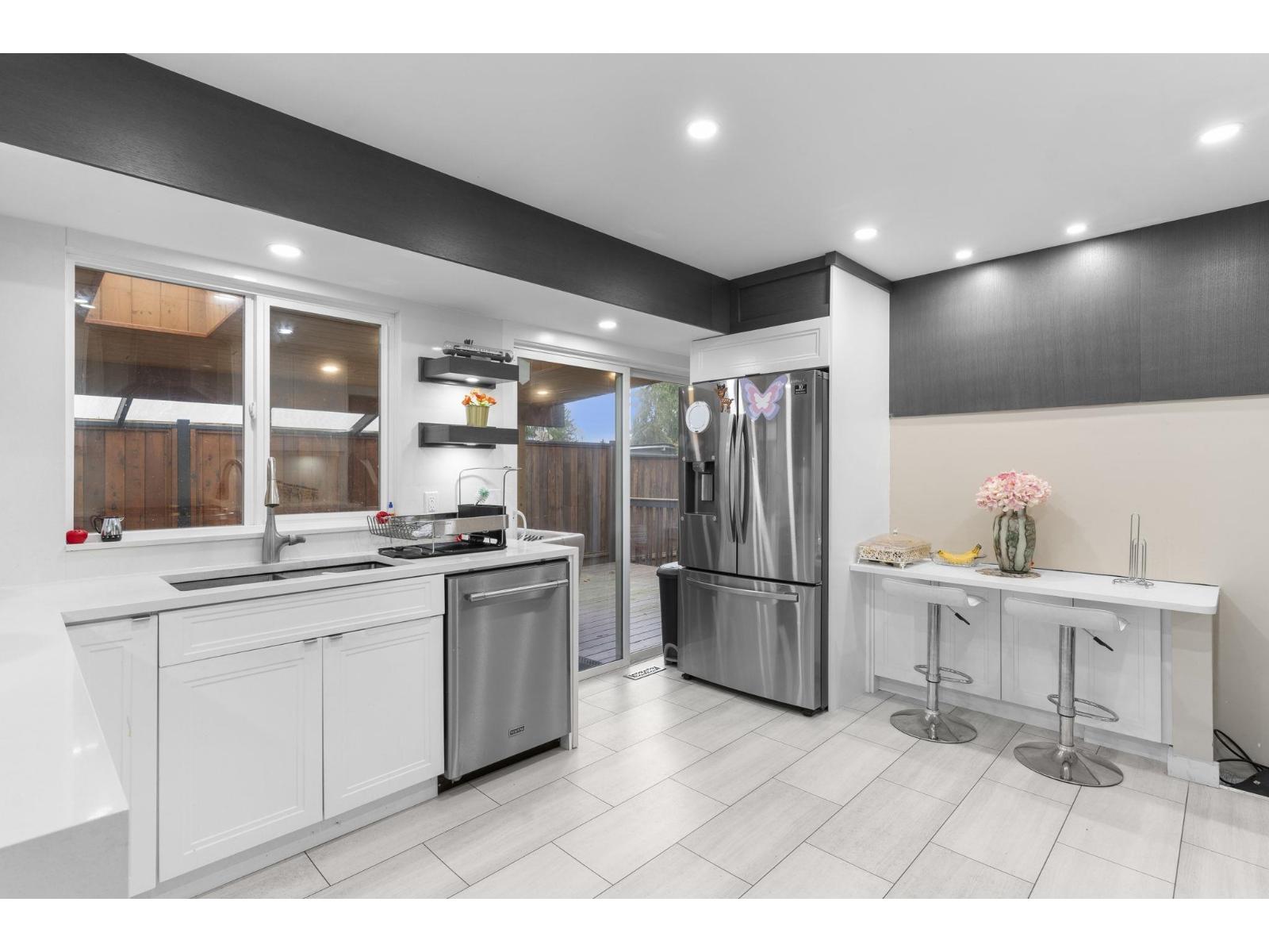 19745 48a Avenue, Langley, British Columbia  V3A 4W2 - Photo 9 - R3070920