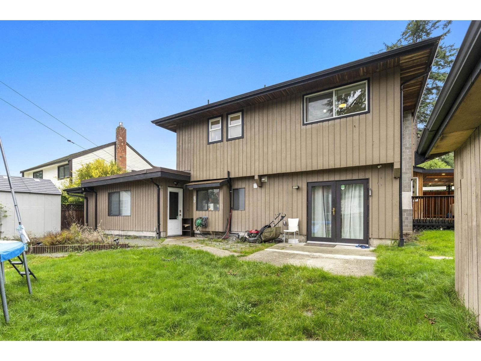 19745 48a Avenue, Langley, British Columbia  V3A 4W2 - Photo 37 - R3070920