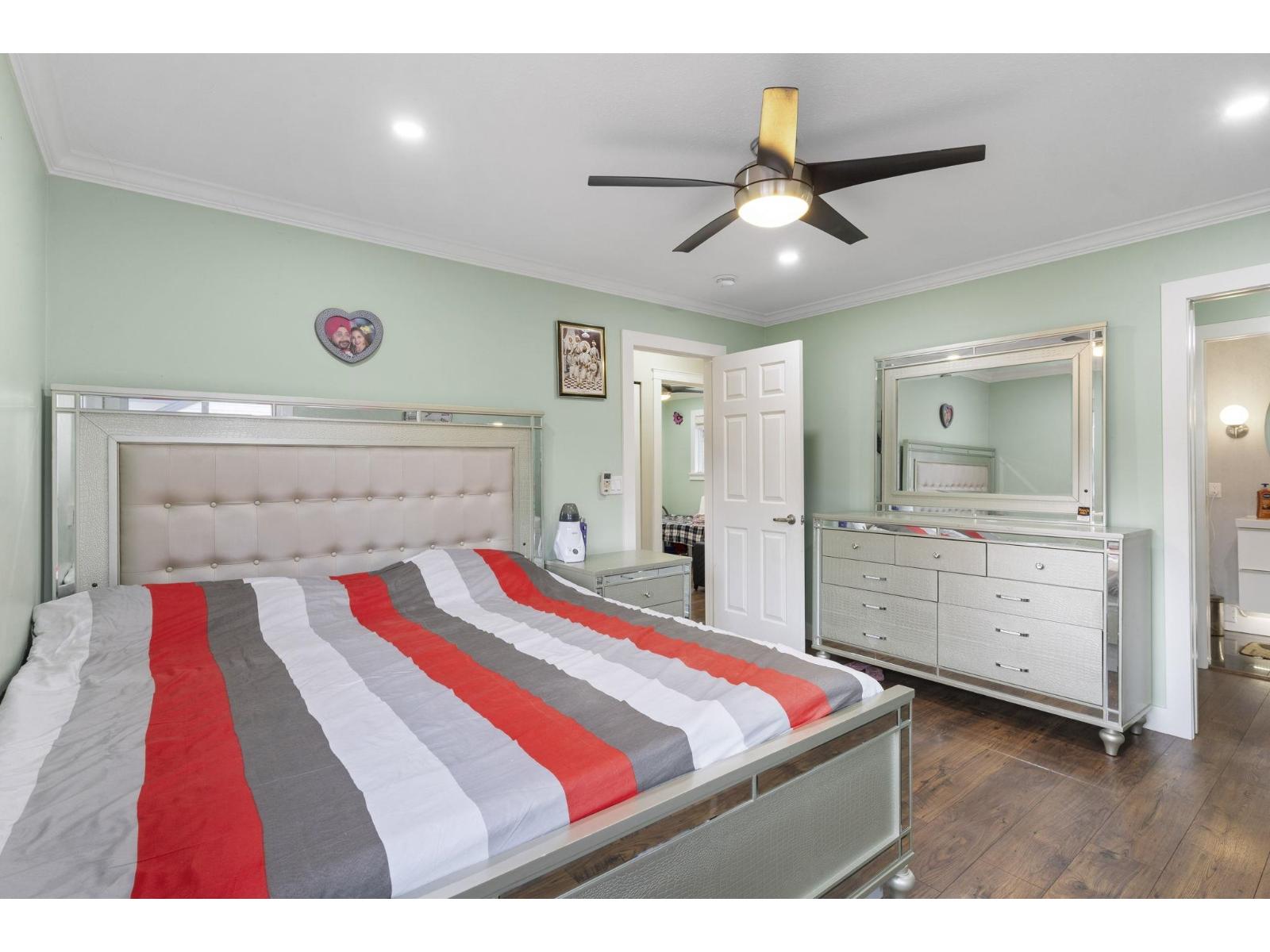 19745 48a Avenue, Langley, British Columbia  V3A 4W2 - Photo 14 - R3070920