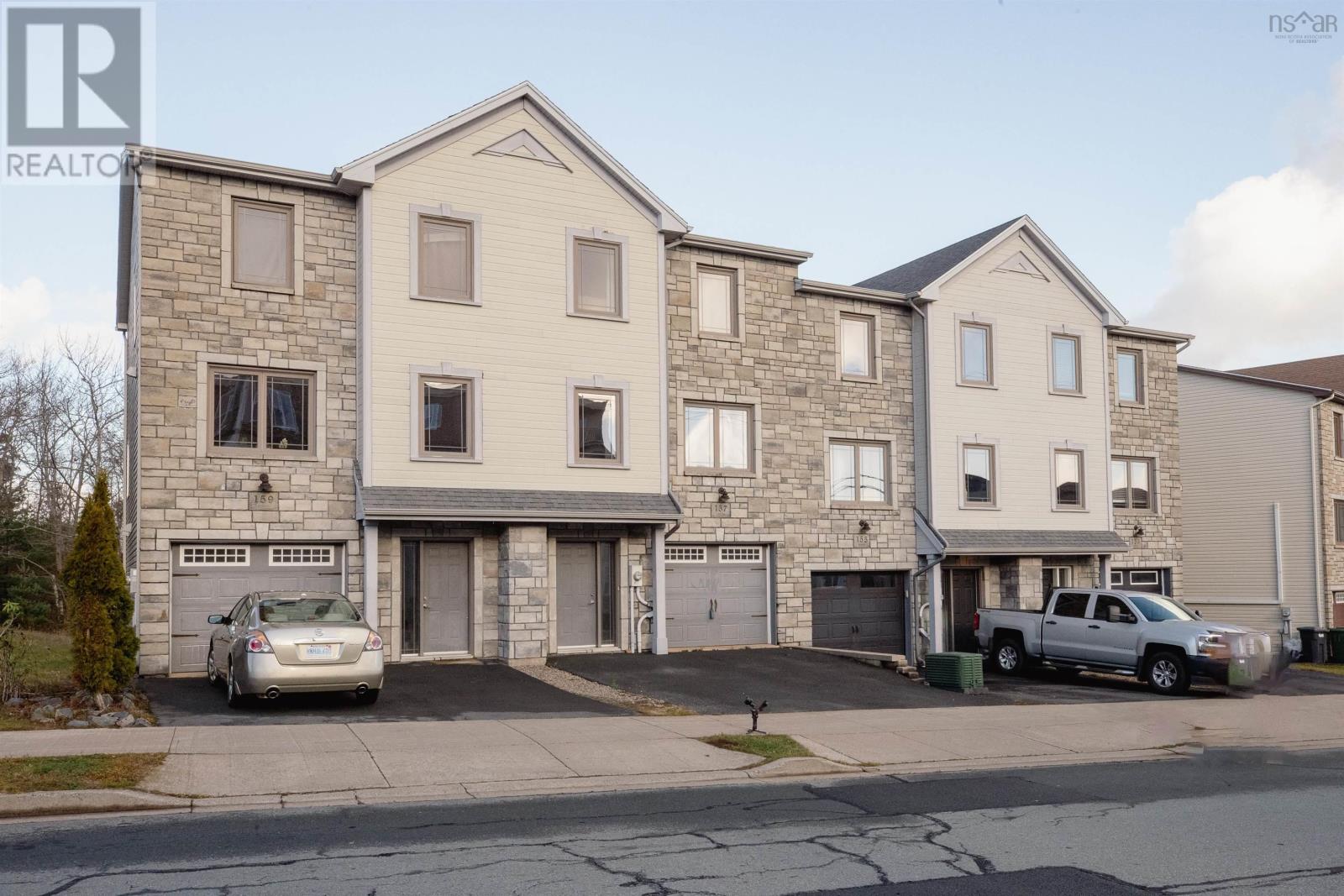 157 Transom Drive, Halifax, Nova Scotia  B3M 4T6 - Photo 1 - 202528762