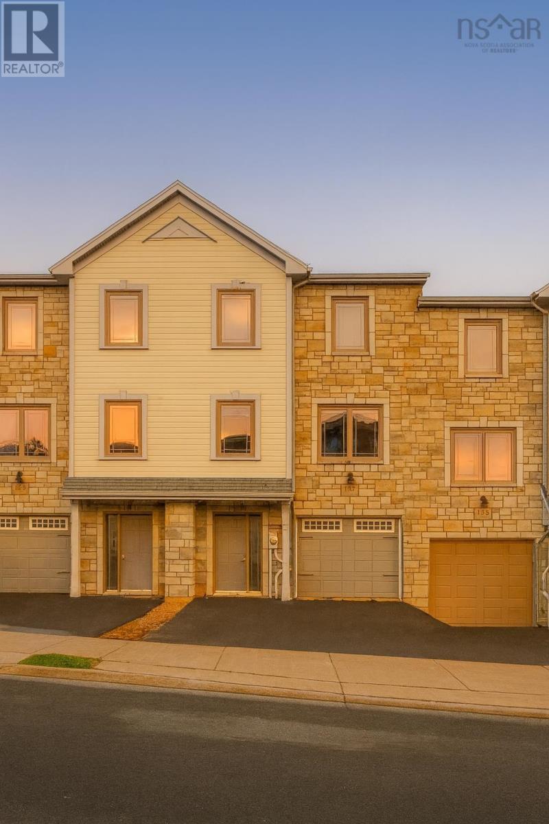 157 Transom Drive, Halifax, Nova Scotia  B3M 4T6 - Photo 3 - 202528762