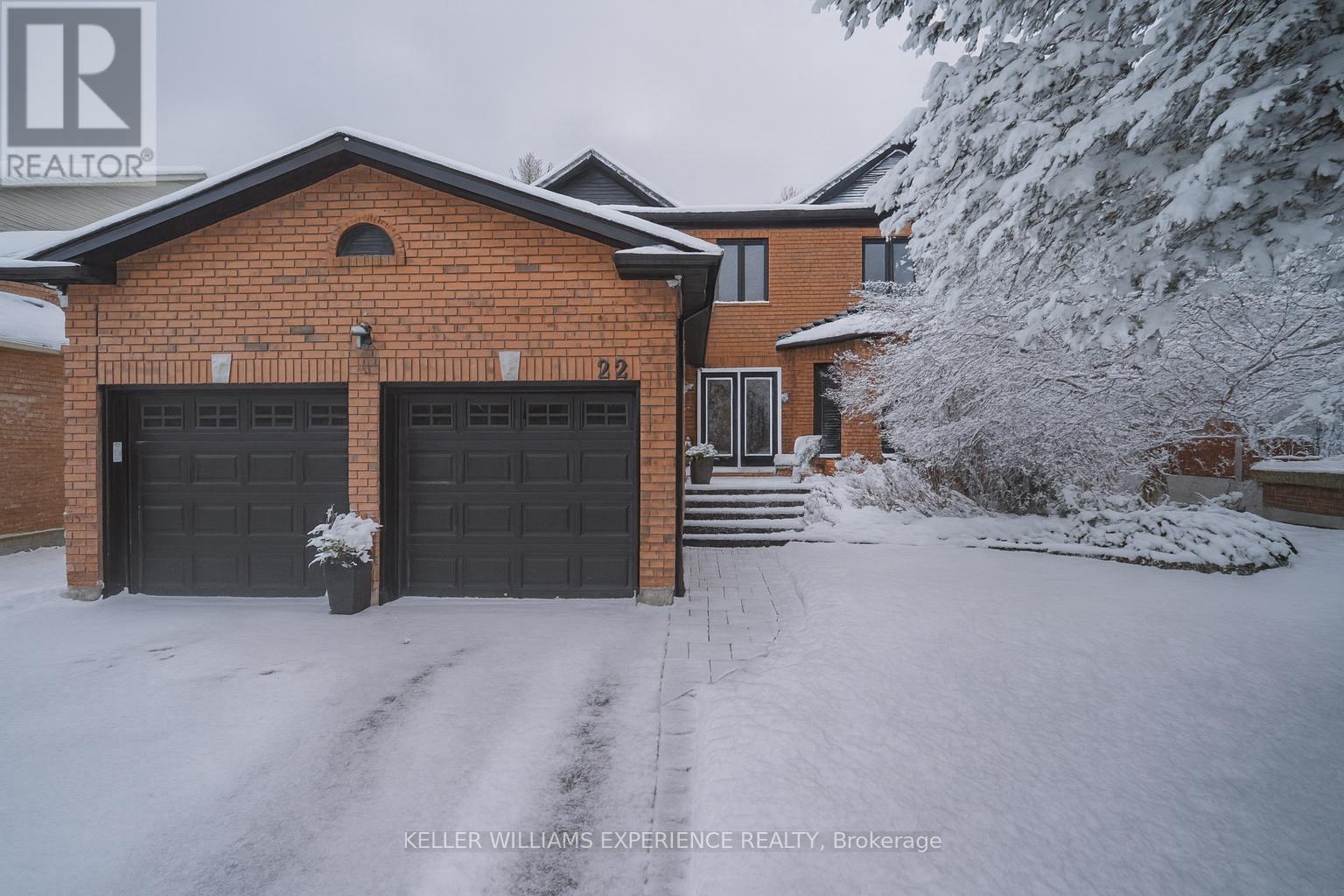 22 River Ridge Road, Barrie, Ontario L4N 7G2 - Photo 2 - S12526934