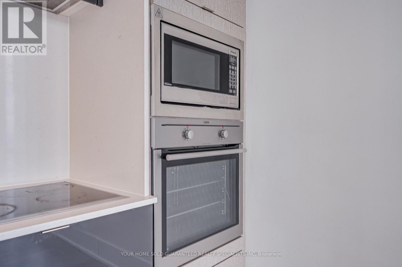 4705 - 10 York Street, Toronto, Ontario  M5J 2Z2 - Photo 7 - C12586726