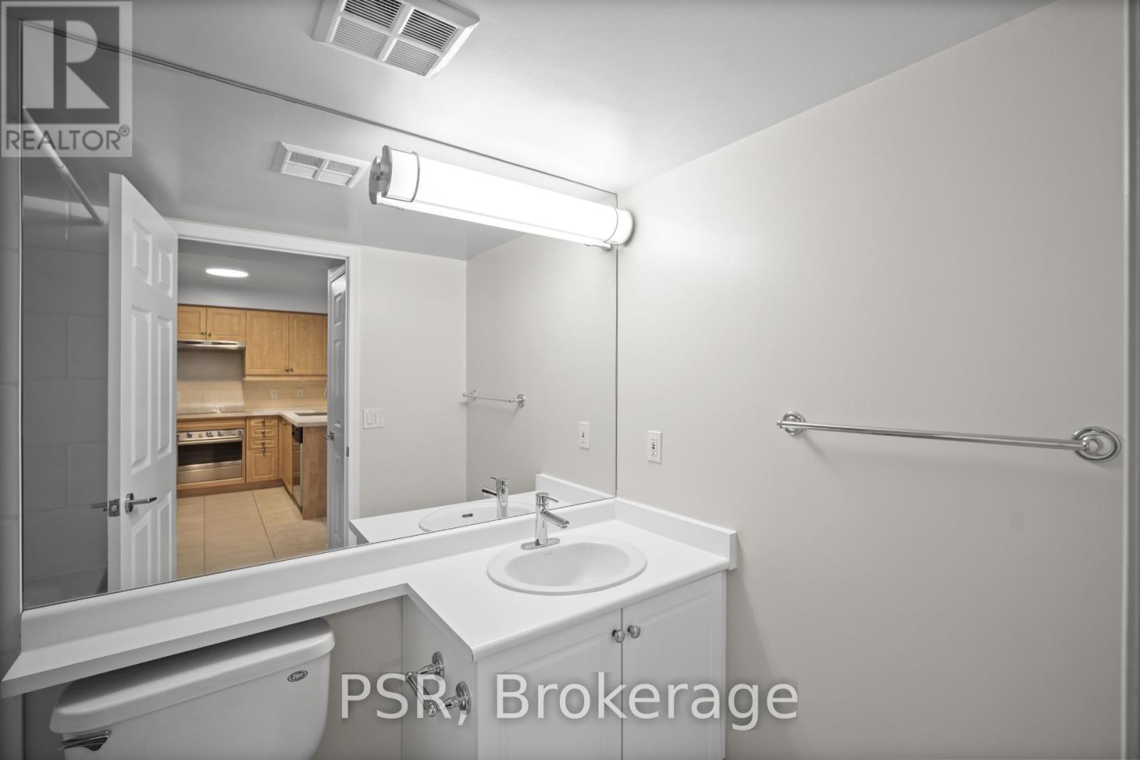 411 - 515 Rosewell Avenue, Toronto, Ontario  M4R 2J3 - Photo 12 - C12586738