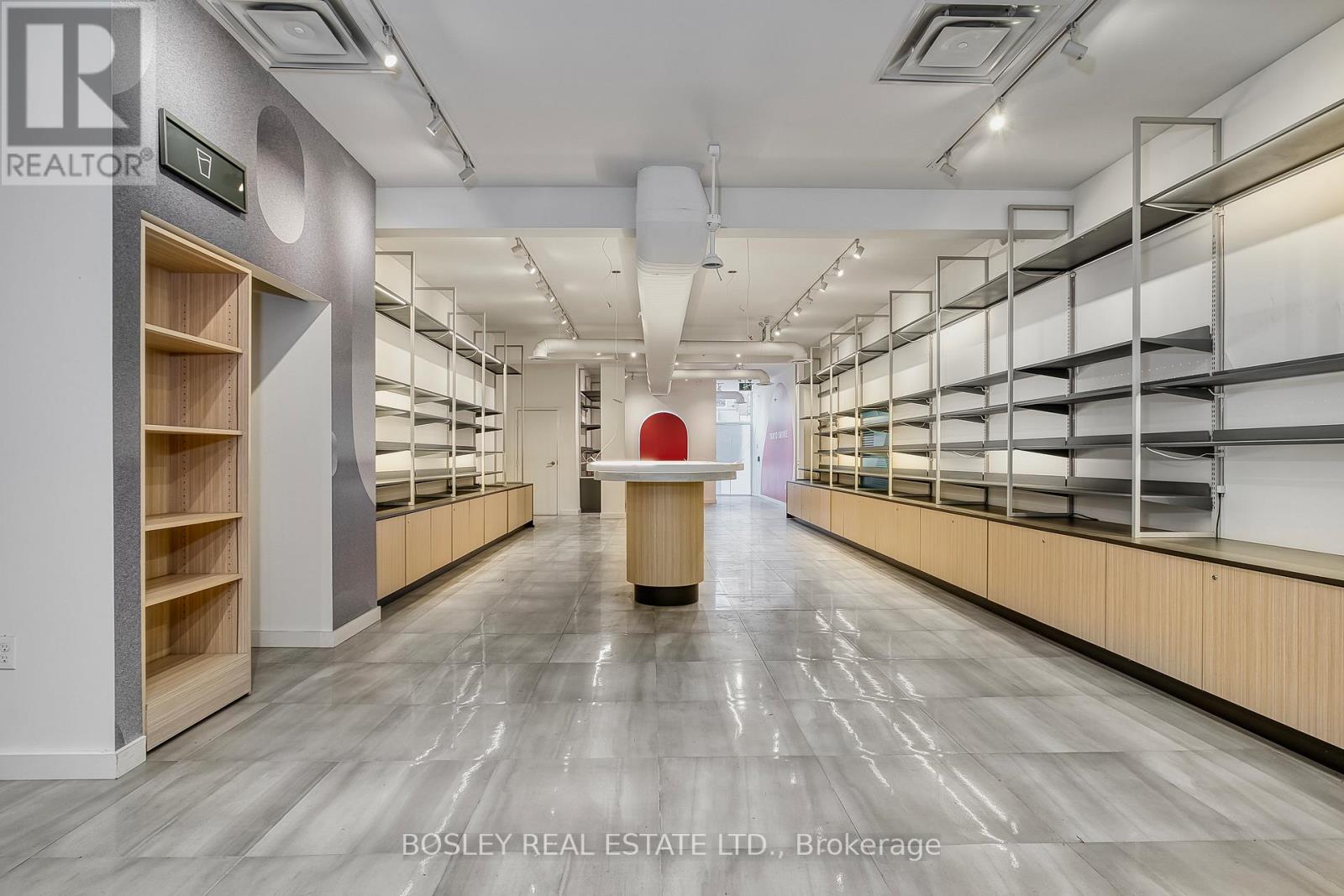 2577 Yonge Street, Toronto, Ontario  M4P 2J1 - Photo 12 - C12586774