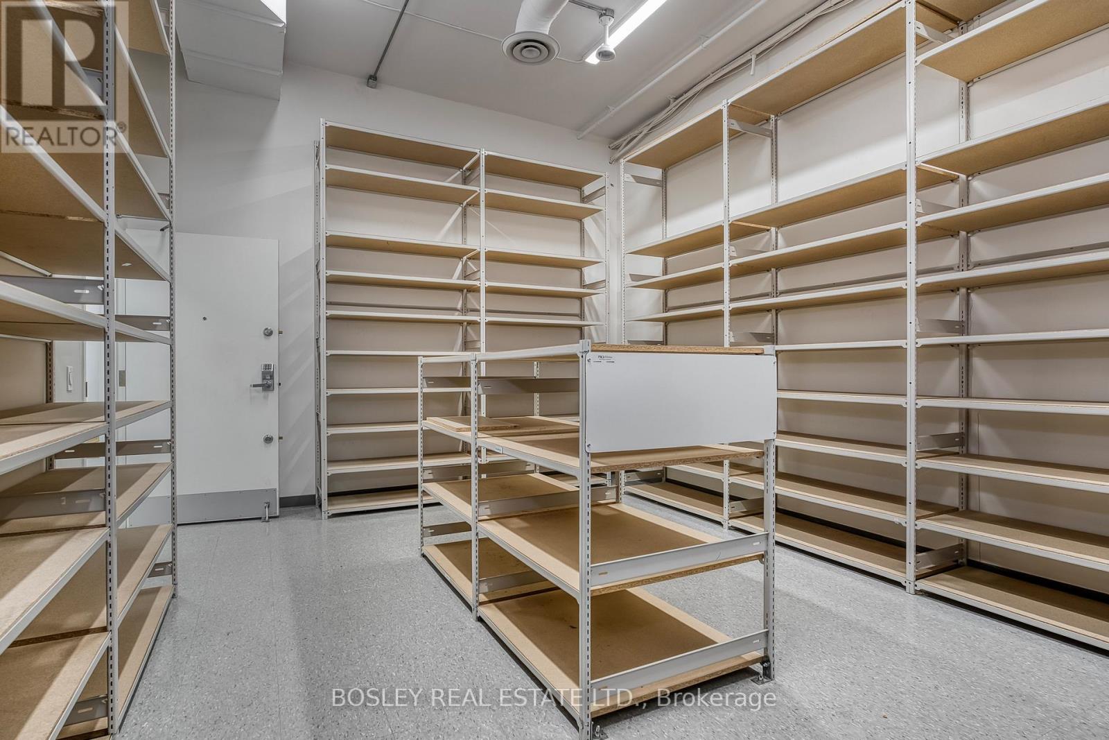 2577 Yonge Street, Toronto, Ontario  M4P 2J1 - Photo 17 - C12586774