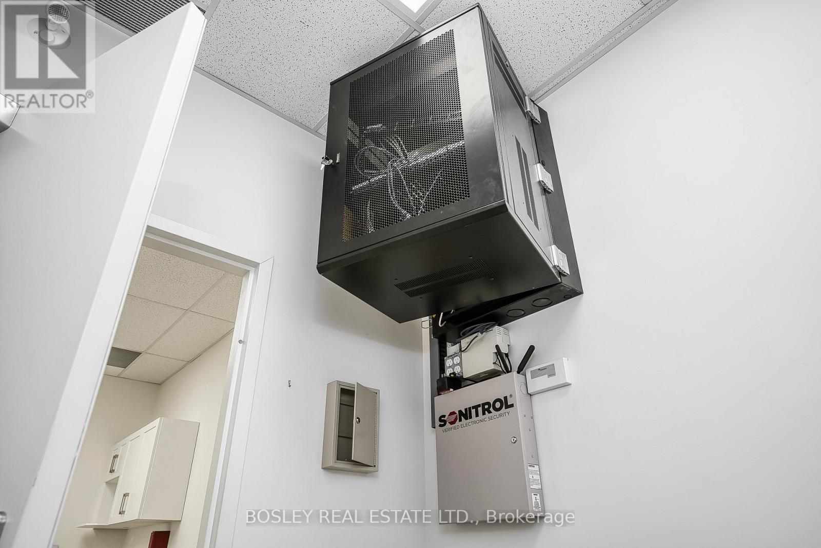 2577 Yonge Street, Toronto, Ontario  M4P 2J1 - Photo 21 - C12586774