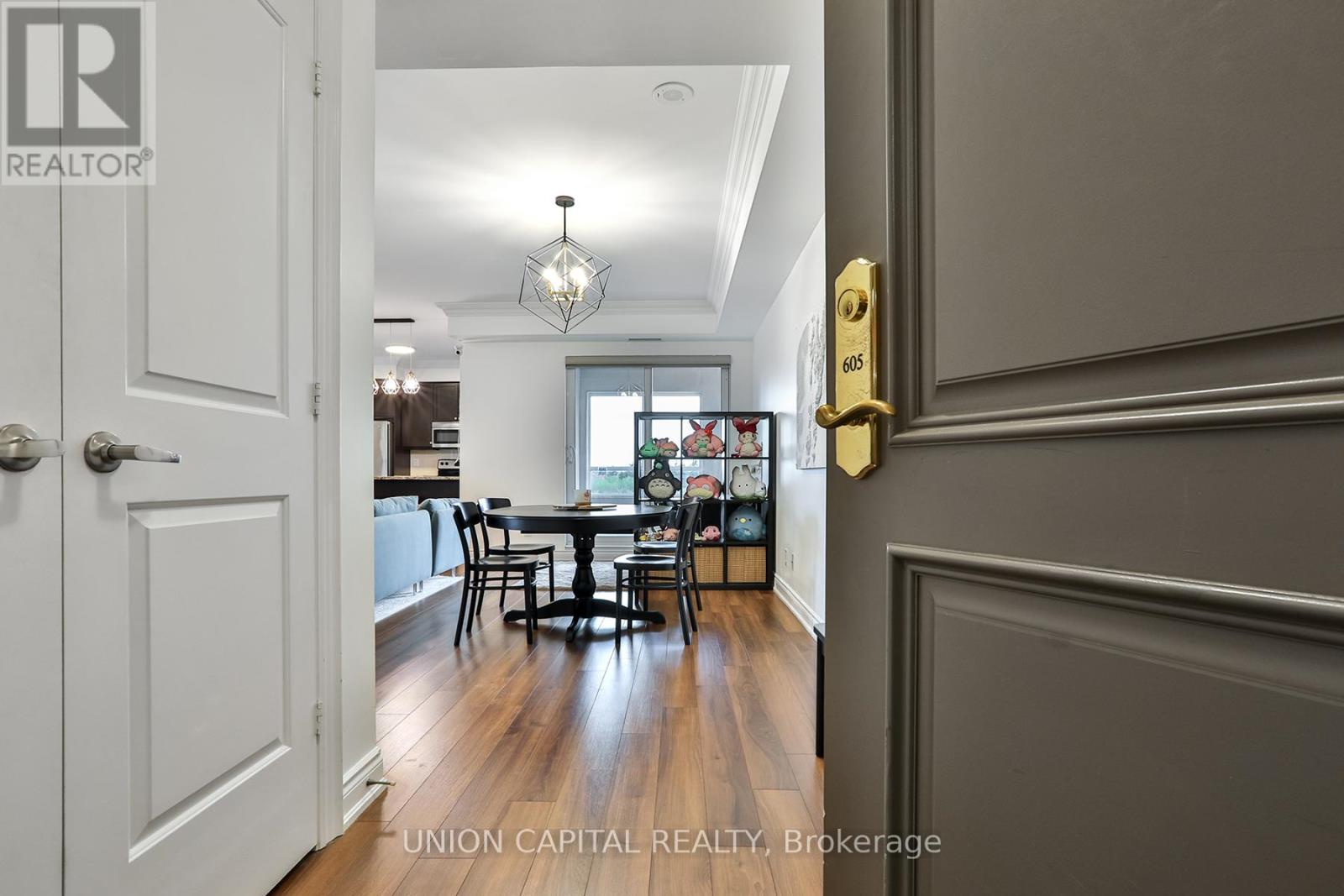 605 - 9255 JANE STREET, Vaughan, Ontario