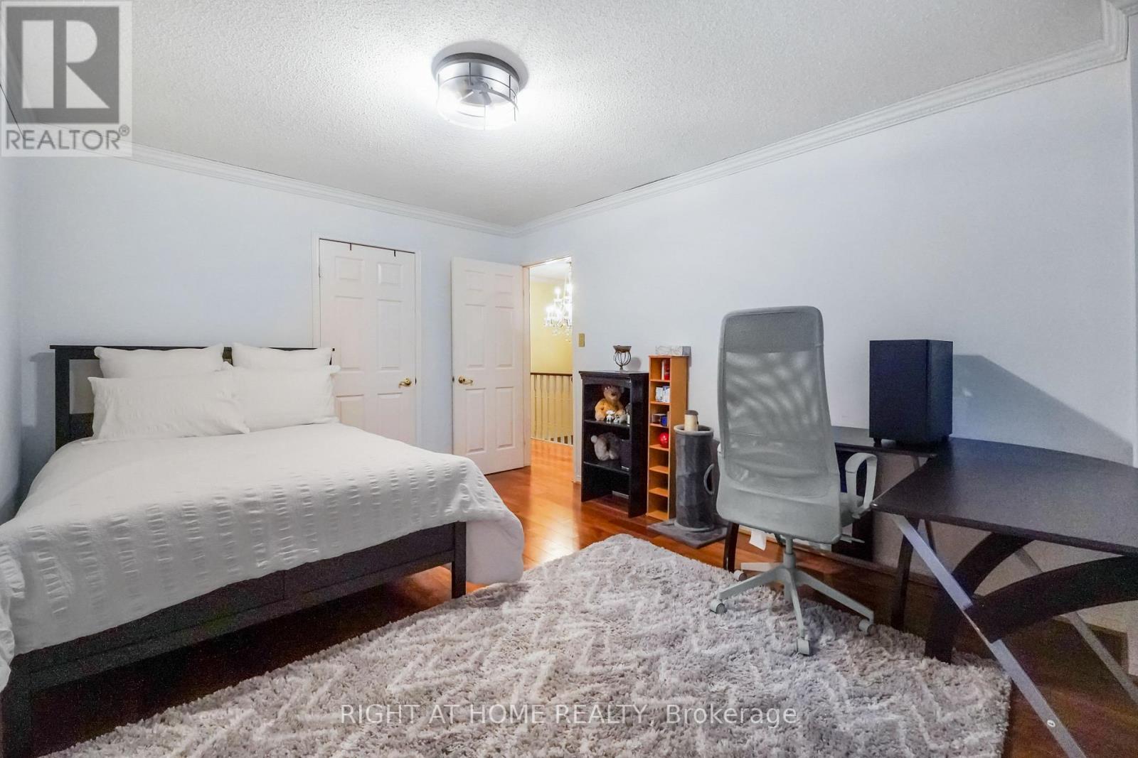 97 Brillinger Street, Richmond Hill, Ontario  L4C 8Y3 - Photo 26 - N12586740