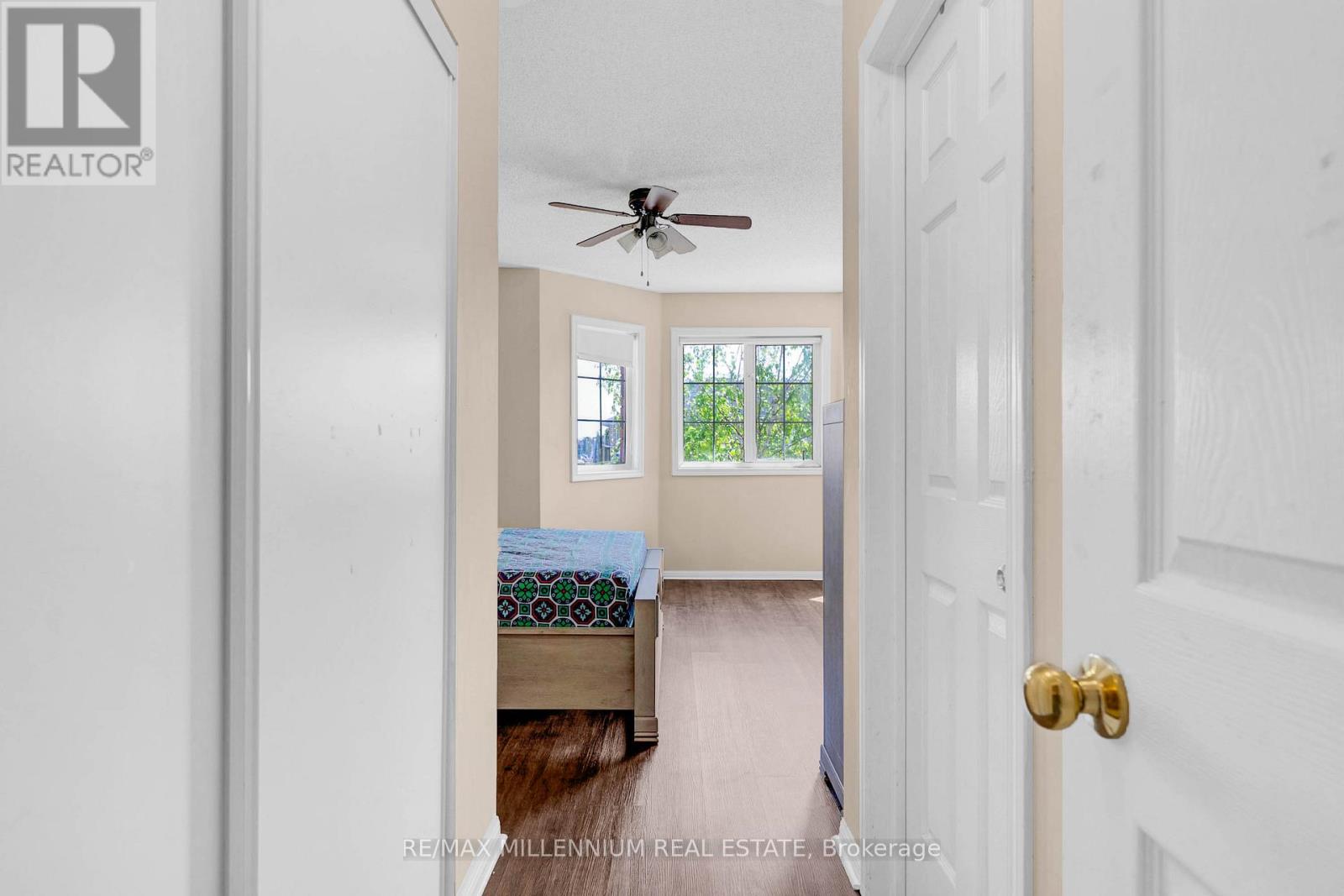 10 Mainland Crescent E, Vaughan, Ontario  L6A 3G3 - Photo 19 - N12586780