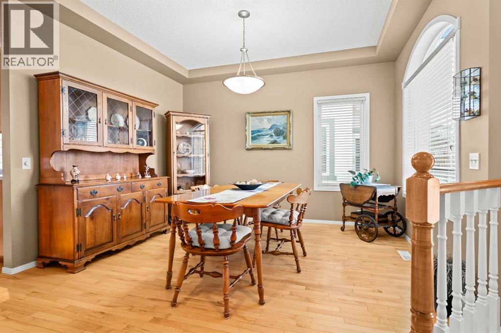 101 Chaparral Villas Se, Calgary, Alberta  T2X 3N4 - Photo 4 - A2272601