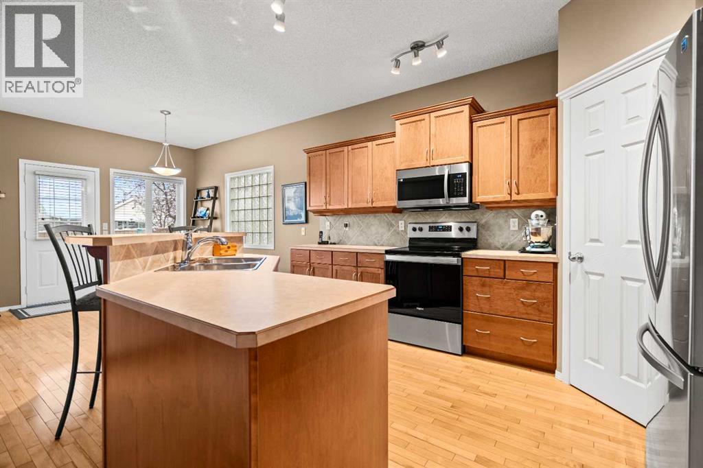 101 Chaparral Villas Se, Calgary, Alberta  T2X 3N4 - Photo 8 - A2272601