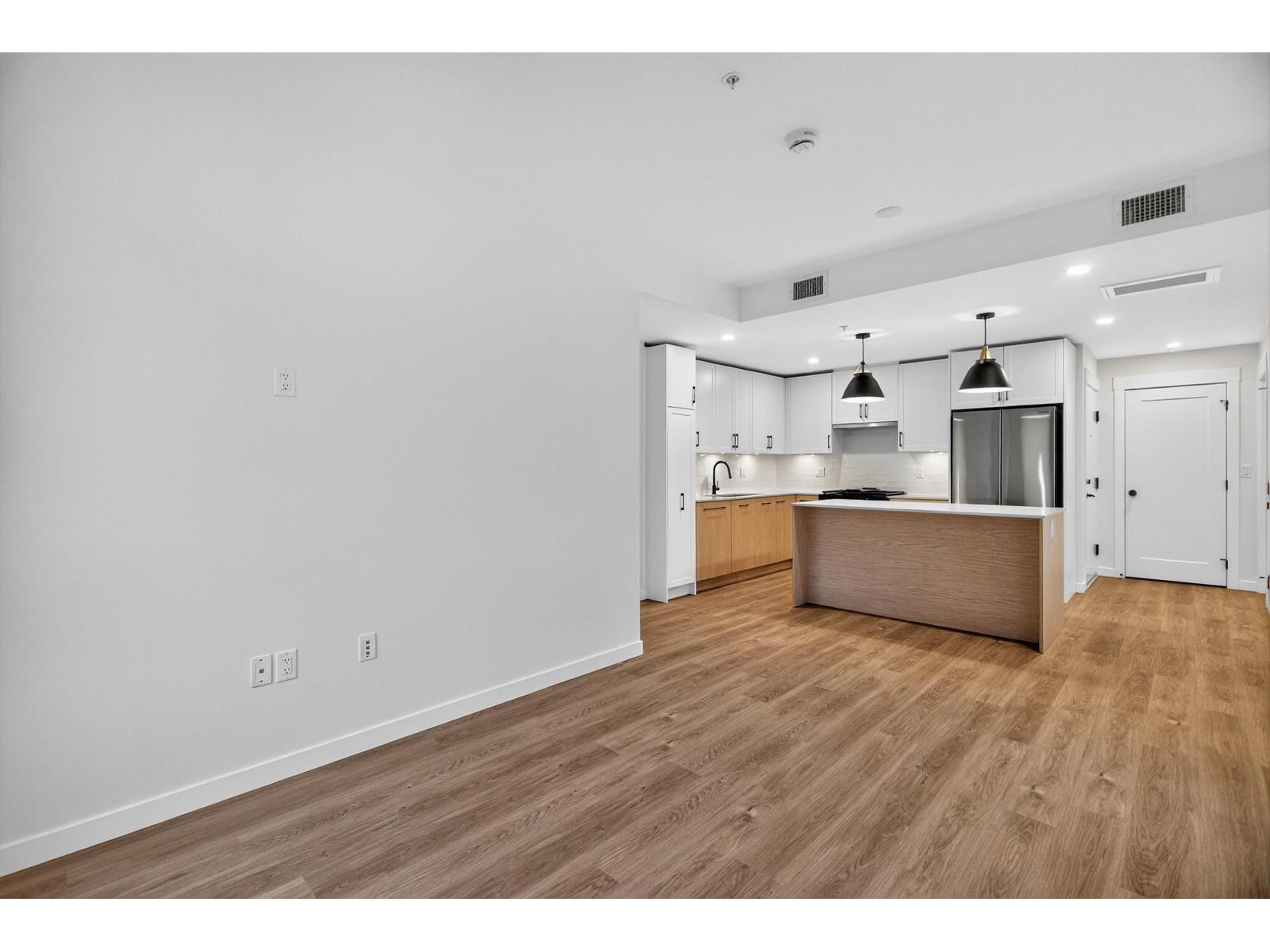 210 27249 Aldergrove Town Centre Drive, Langley, British Columbia  V4W 0E6 - Photo 11 - R3070791