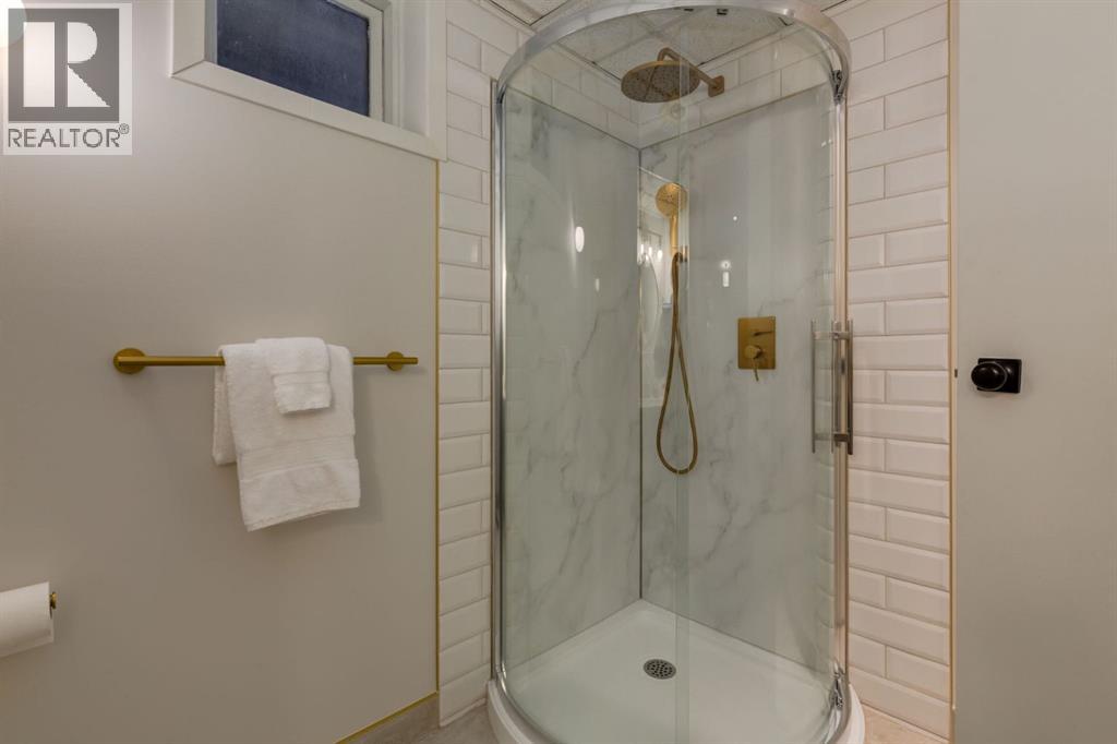 743 Sabrina Road Sw, Calgary, Alberta  T2W 0P4 - Photo 22 - A2271755