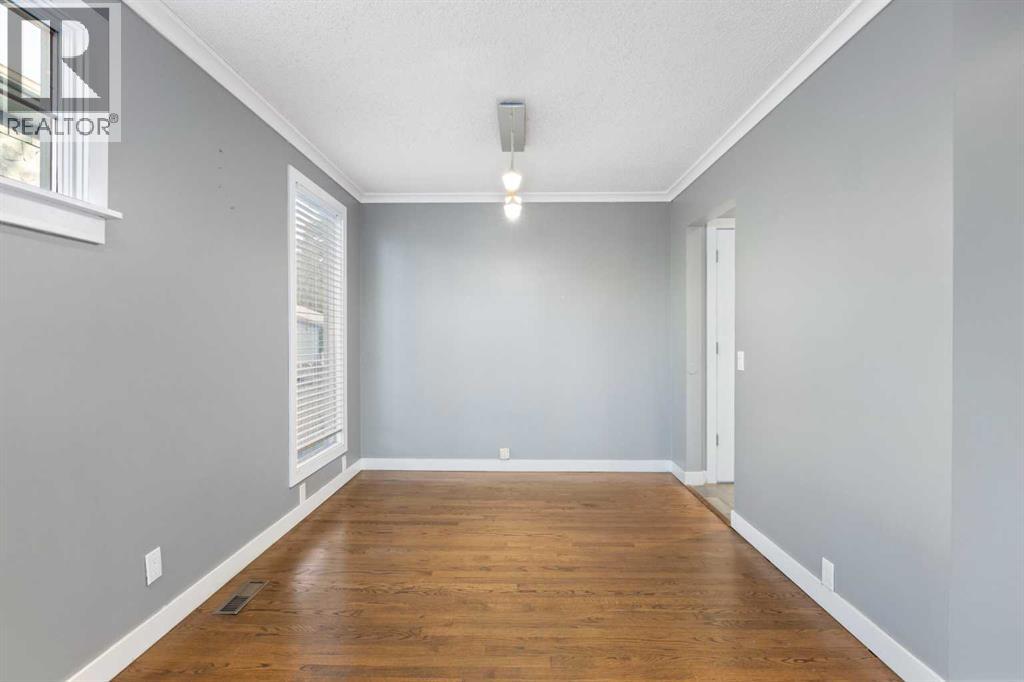 159 Brookgreen Drive Sw, Calgary, Alberta  T2W 2W4 - Photo 7 - A2272184