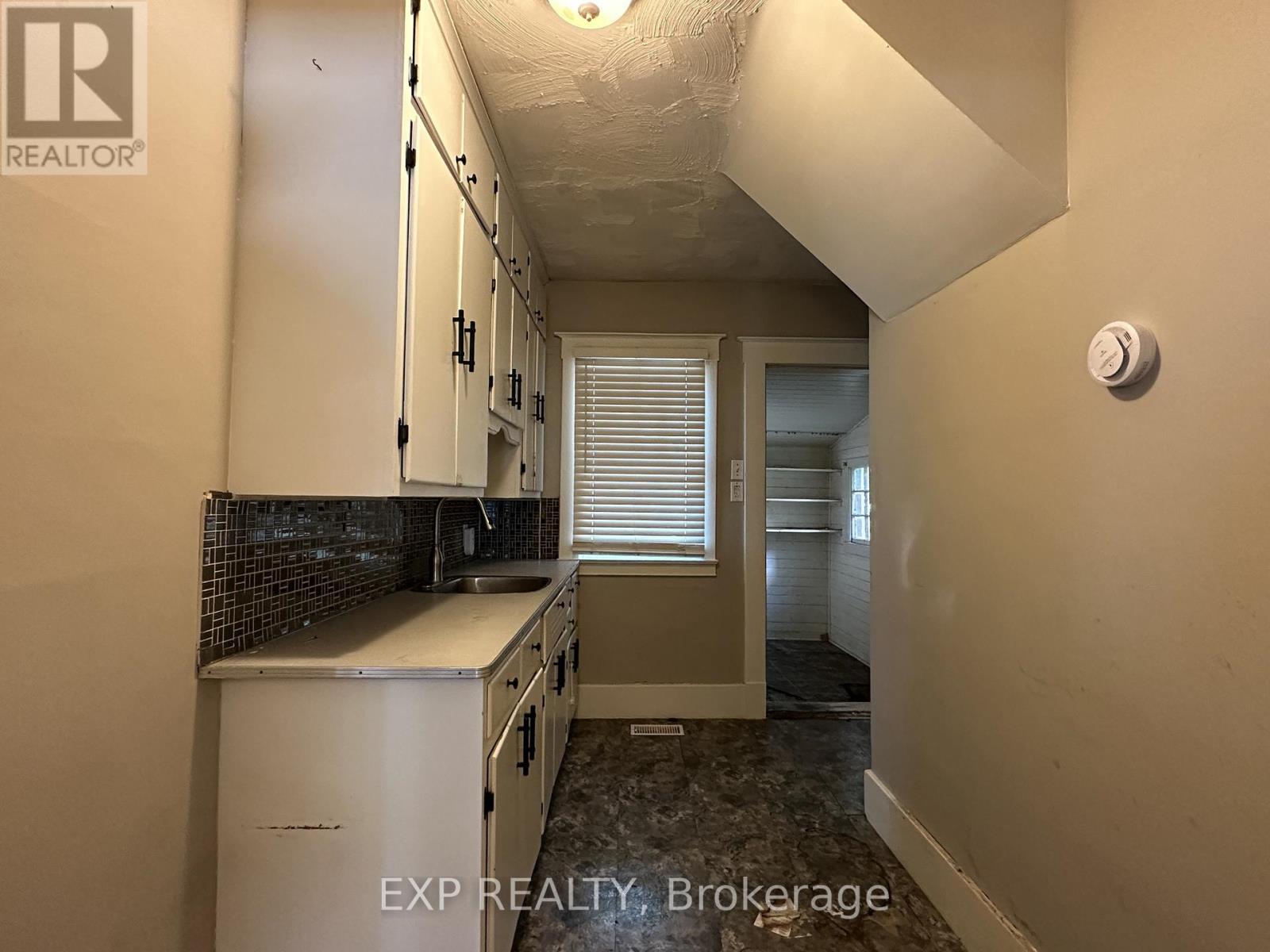 15 St Anne's Place, St. Thomas, Ontario  N5R 2W2 - Photo 12 - X12586870