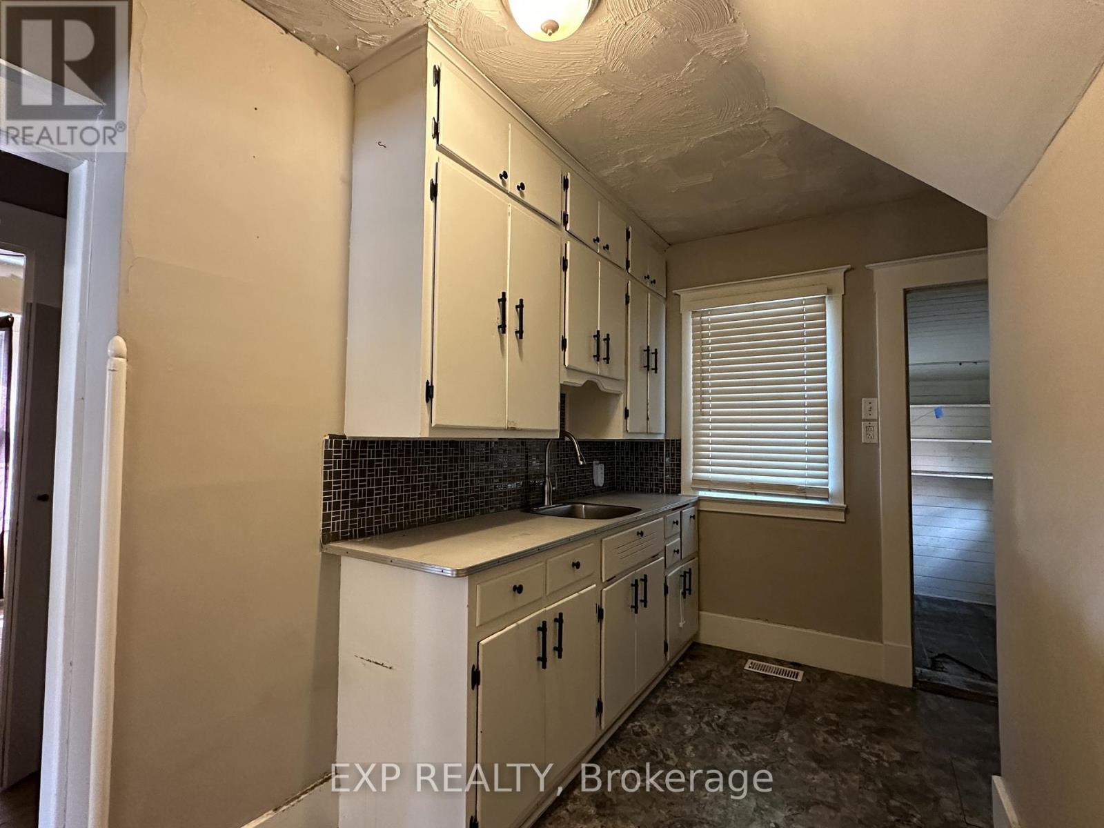 15 St Anne's Place, St. Thomas, Ontario  N5R 2W2 - Photo 13 - X12586870