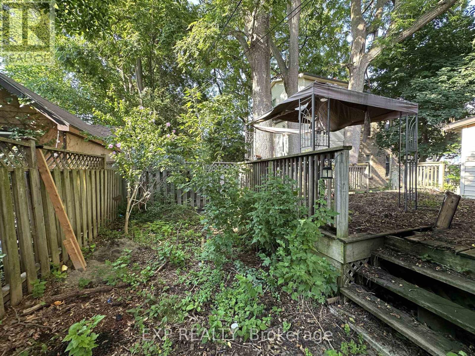 15 St Anne's Place, St. Thomas, Ontario  N5R 2W2 - Photo 35 - X12586870