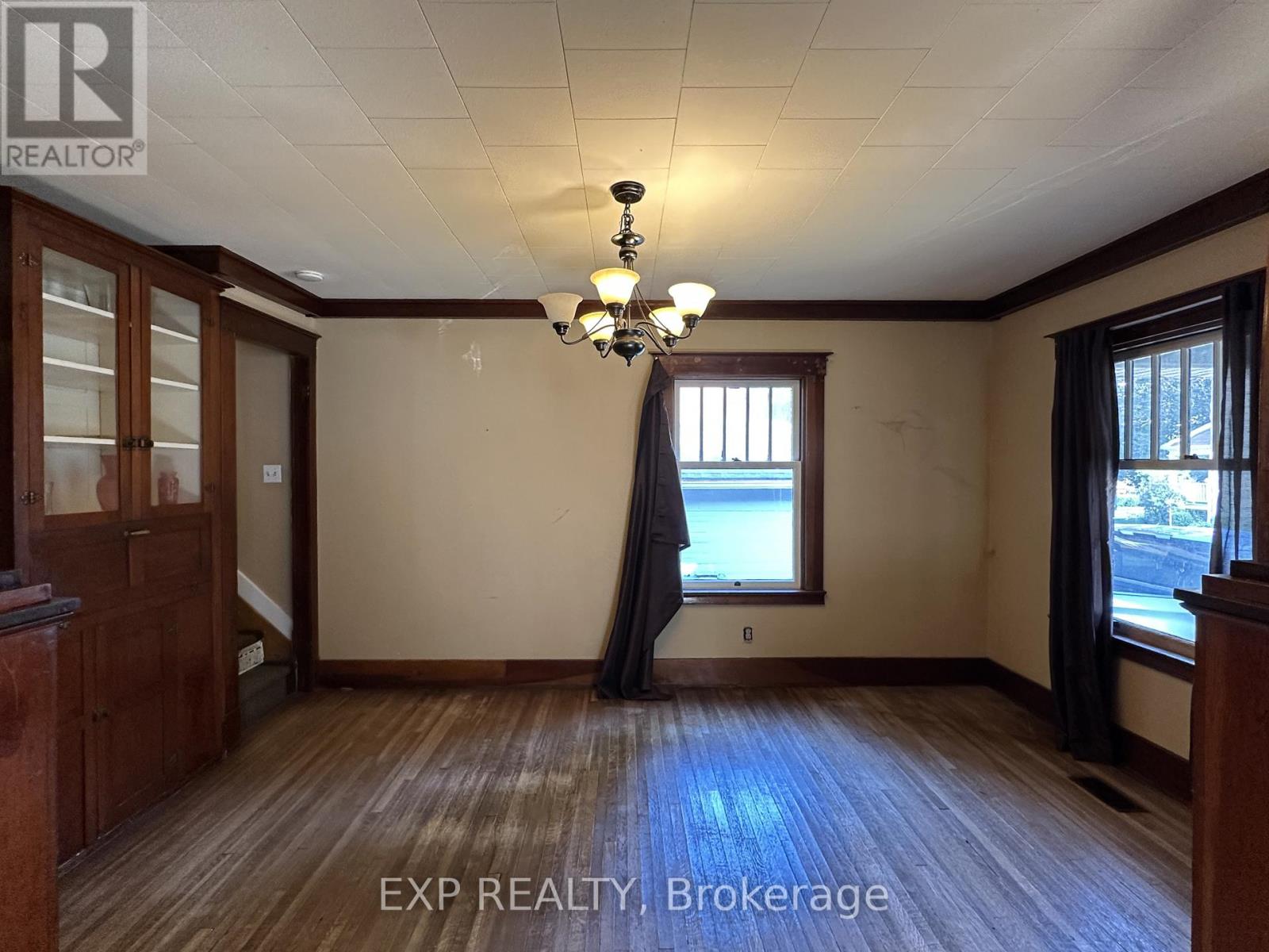 15 St Anne's Place, St. Thomas, Ontario  N5R 2W2 - Photo 7 - X12586870