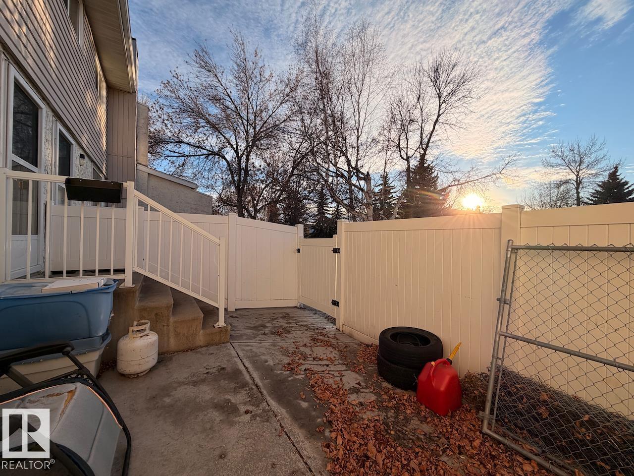 14597 121 St Nw, Edmonton, Alberta  T5X 2S2 - Photo 4 - E4467020