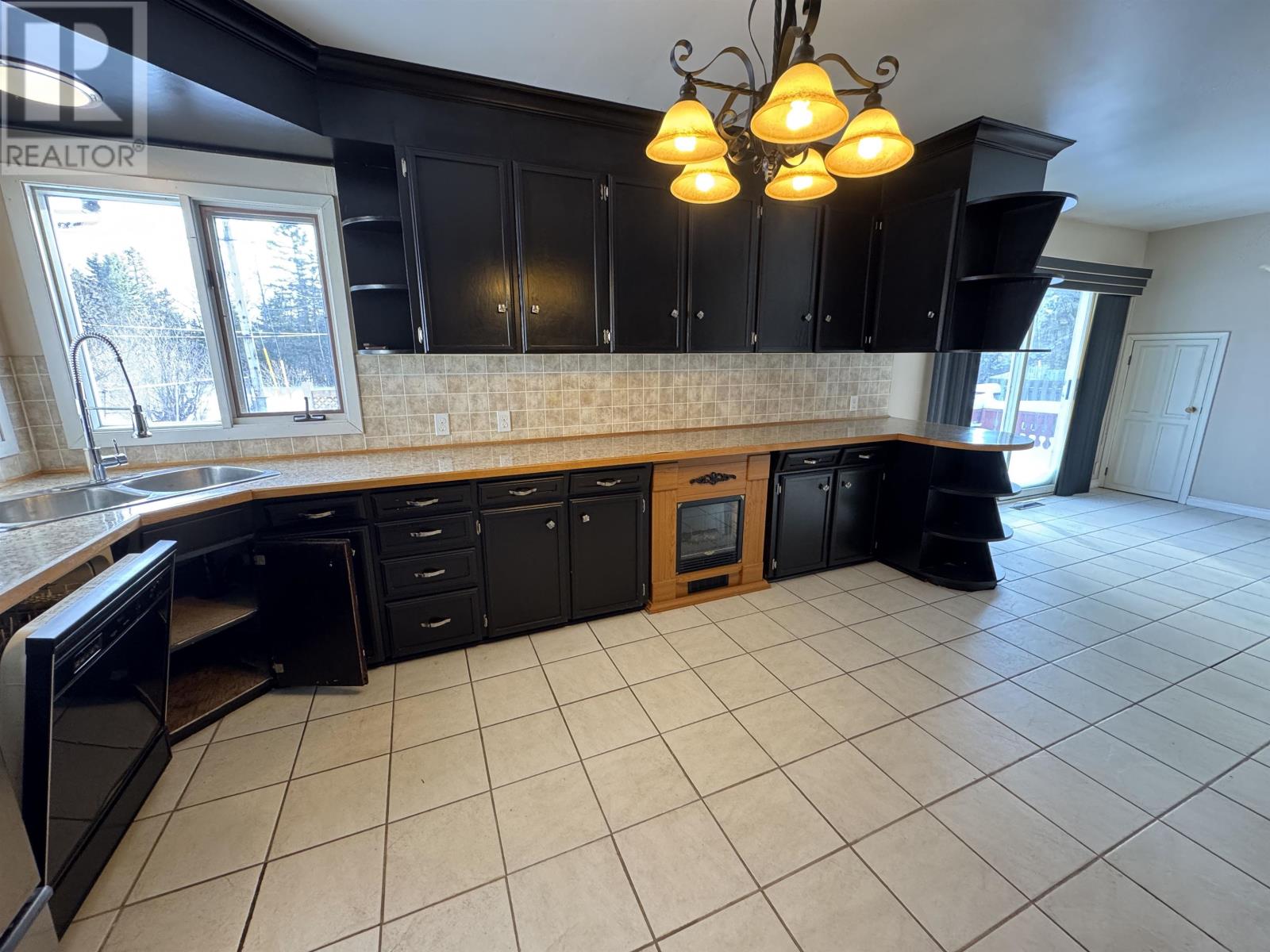 5 Sund Cres, Marathon, Ontario  P0T 2E0 - Photo 8 - TB253581