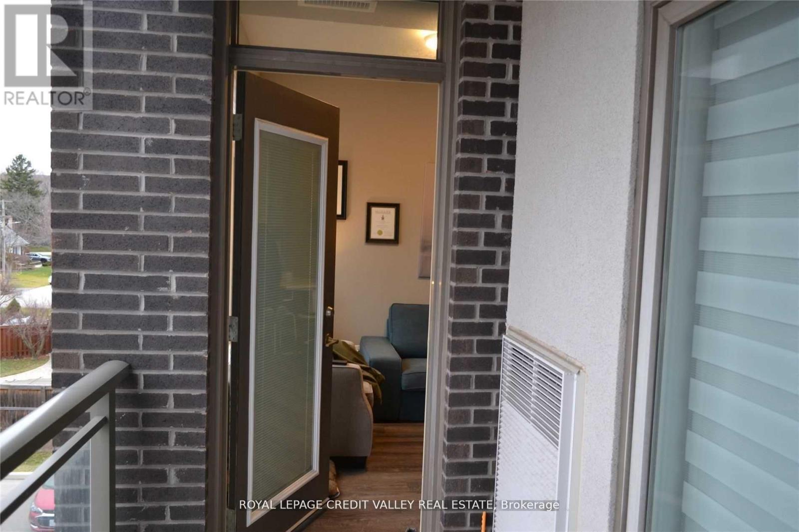 320 - 457 Plains Road E, Burlington, Ontario  L7T 2E2 - Photo 14 - W12586772