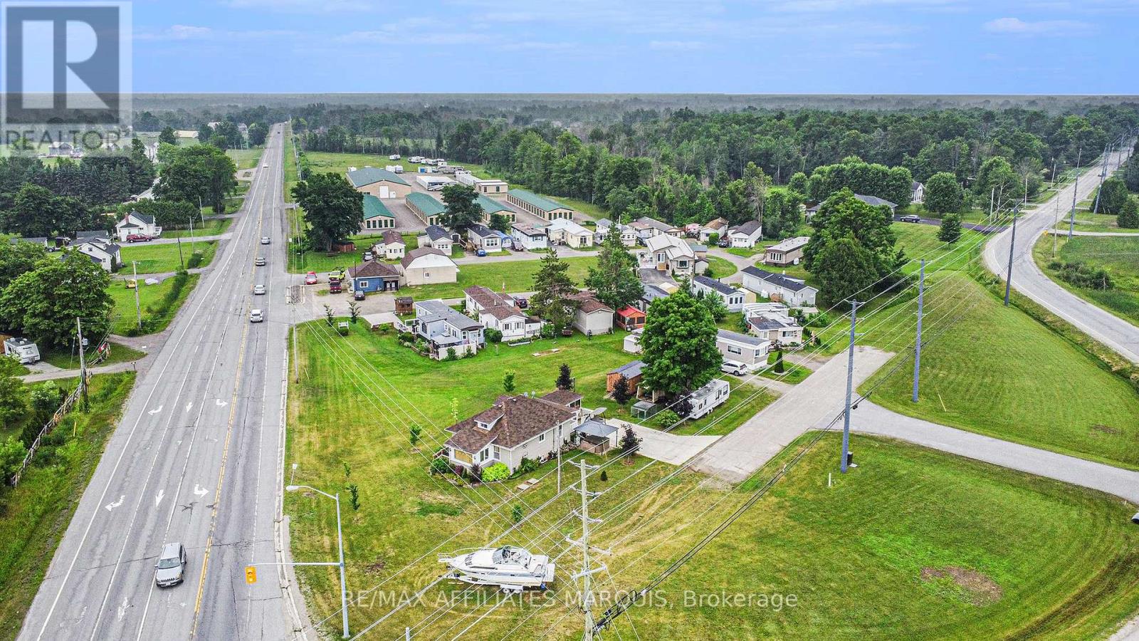 402 29 HIGHWAY, Rideau Lakes, Ontario