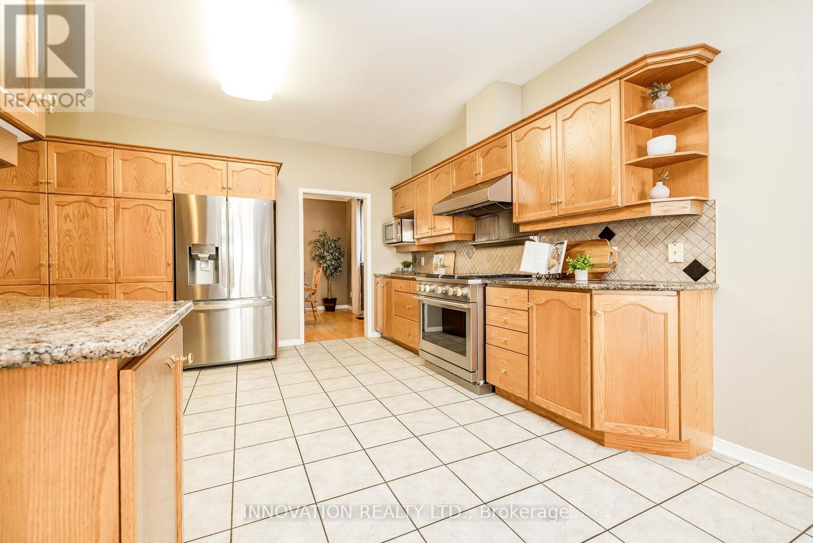 25 Kyle Avenue, Ottawa, Ontario  K2S 1G9 - Photo 15 - X12586840