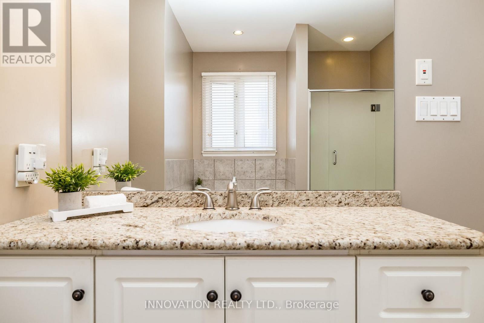 25 Kyle Avenue, Ottawa, Ontario  K2S 1G9 - Photo 32 - X12586840