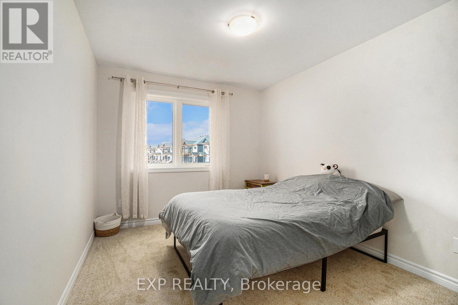 93 Richelieu Street, Russell, Ontario  K0A 1W0 - Photo 15 - X12586892