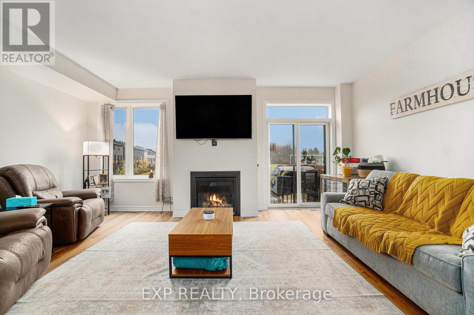 93 Richelieu Street, Russell, Ontario  K0A 1W0 - Photo 4 - X12586892