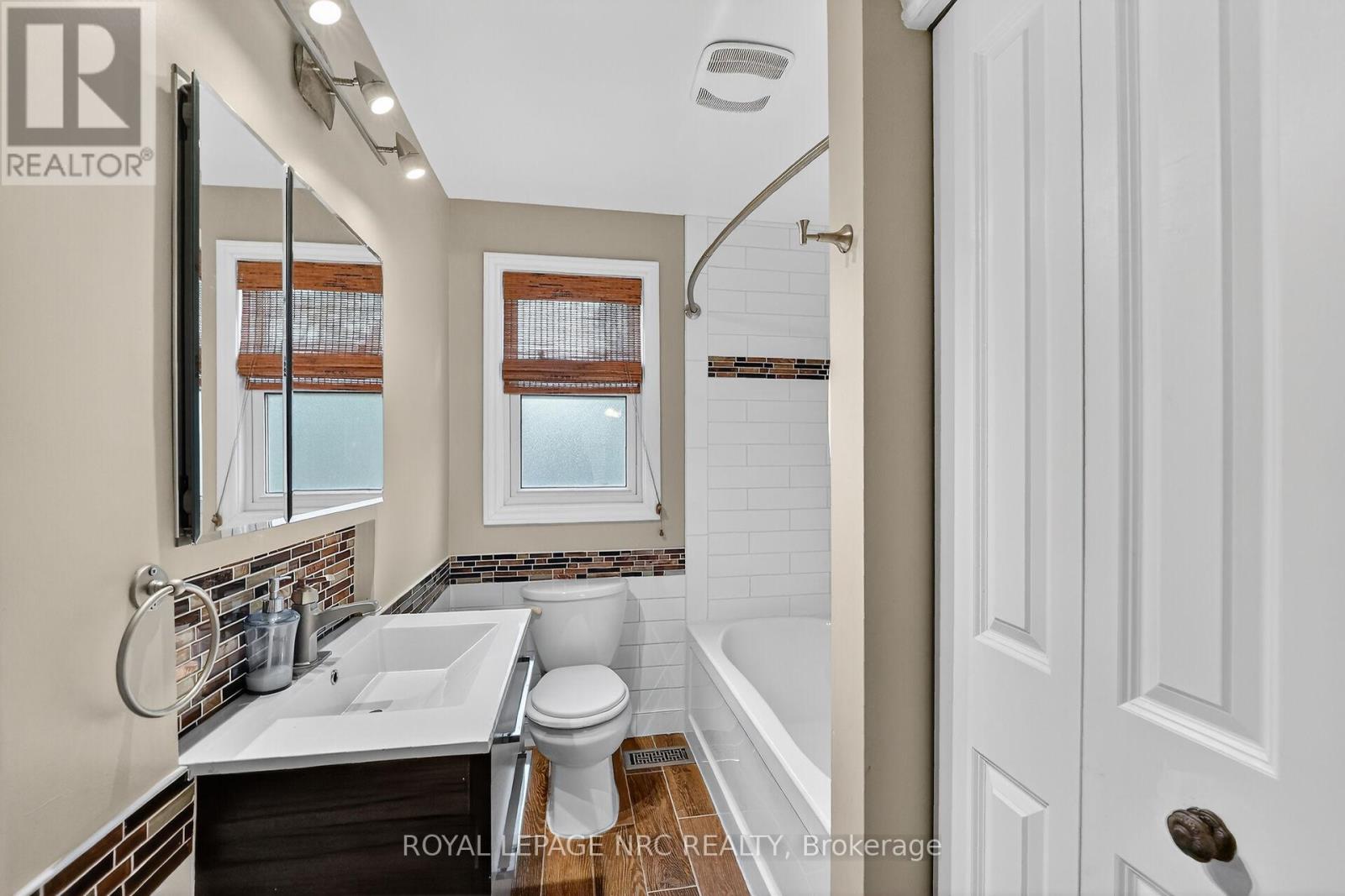 25 Almond Street, Welland, Ontario  L3B 3P6 - Photo 21 - X12586888