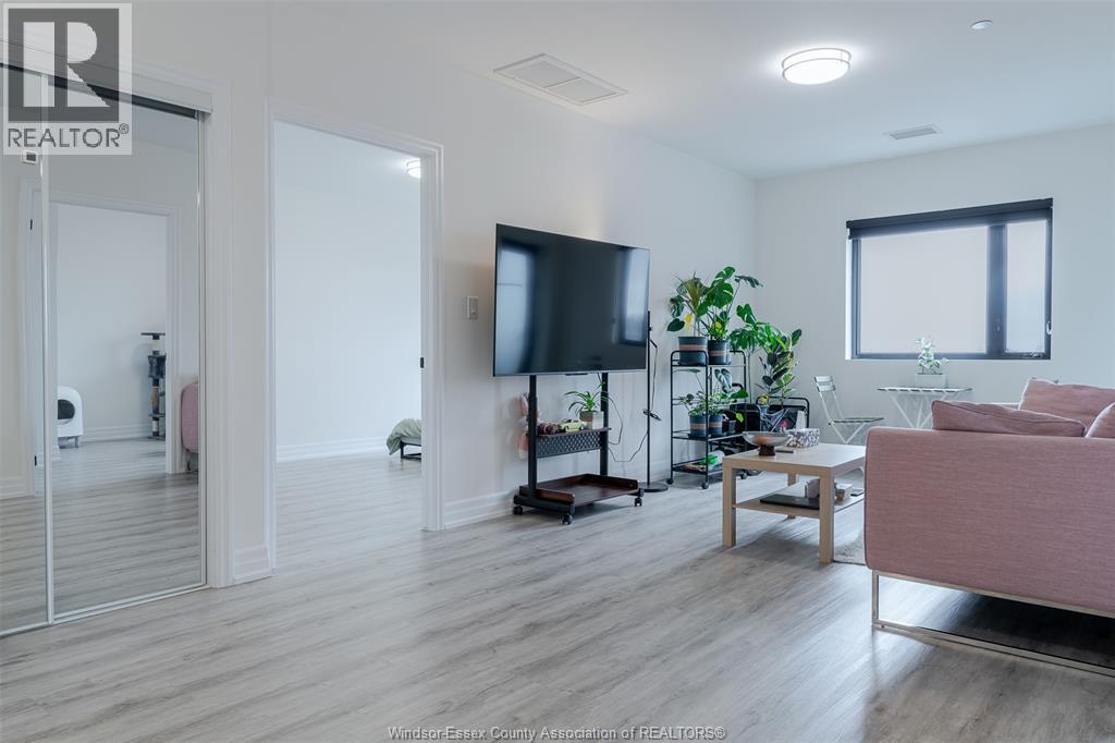 7337 Meo Boulevard Unit# 421, Lasalle, Ontario N9H 0E4 - Photo 10 - 25029033