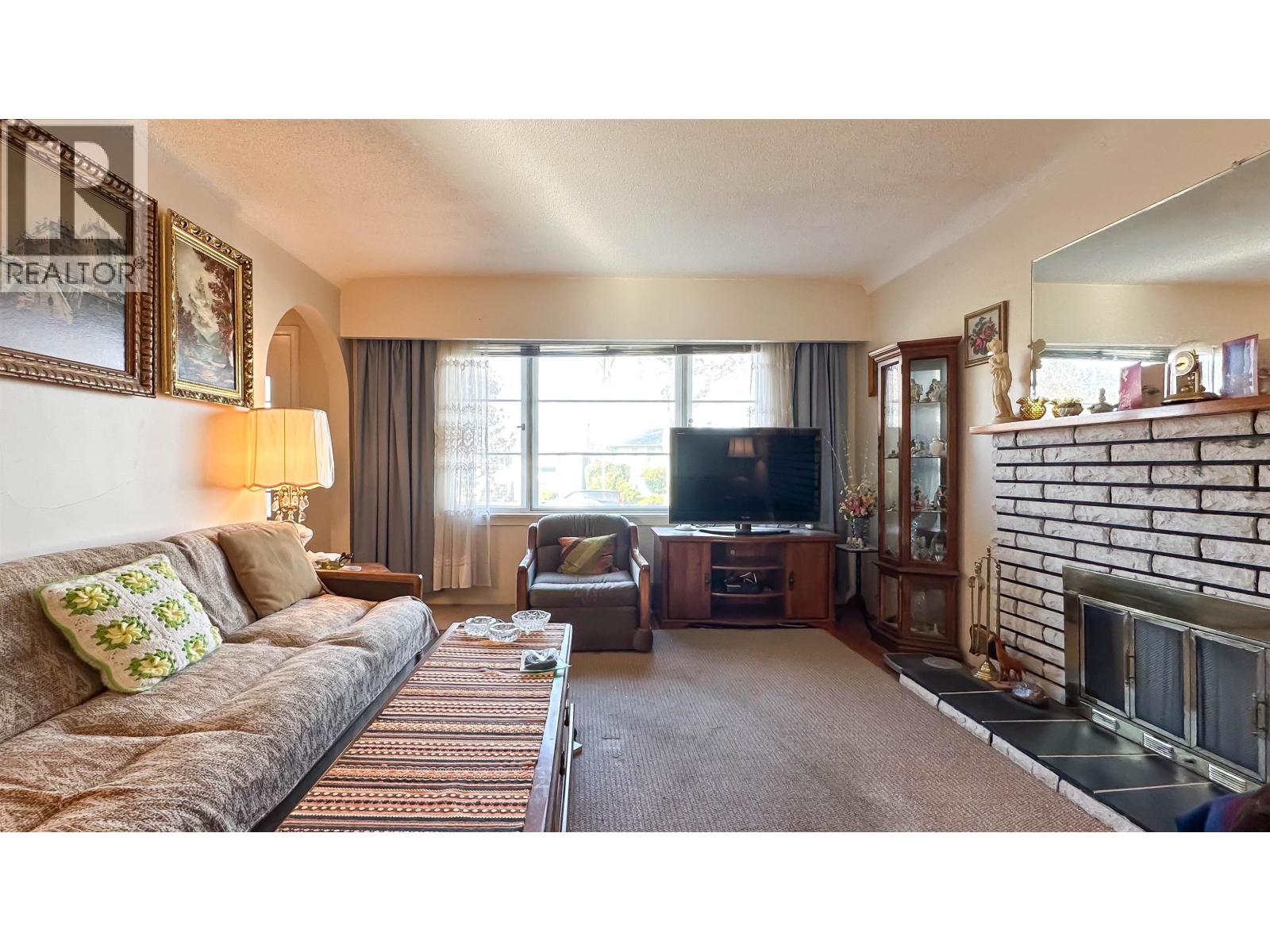 3140 E 52nd Avenue, Vancouver, British Columbia  V5S 1T8 - Photo 5 - R3069445