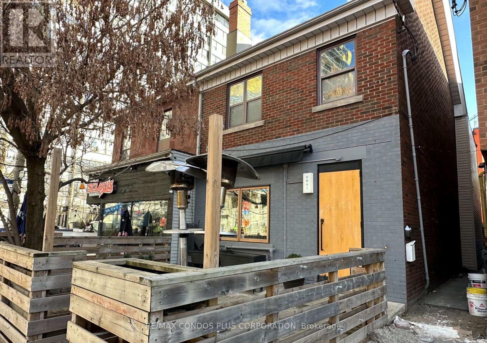 S2 -2F - 1 BALDWIN STREET, Toronto, Ontario