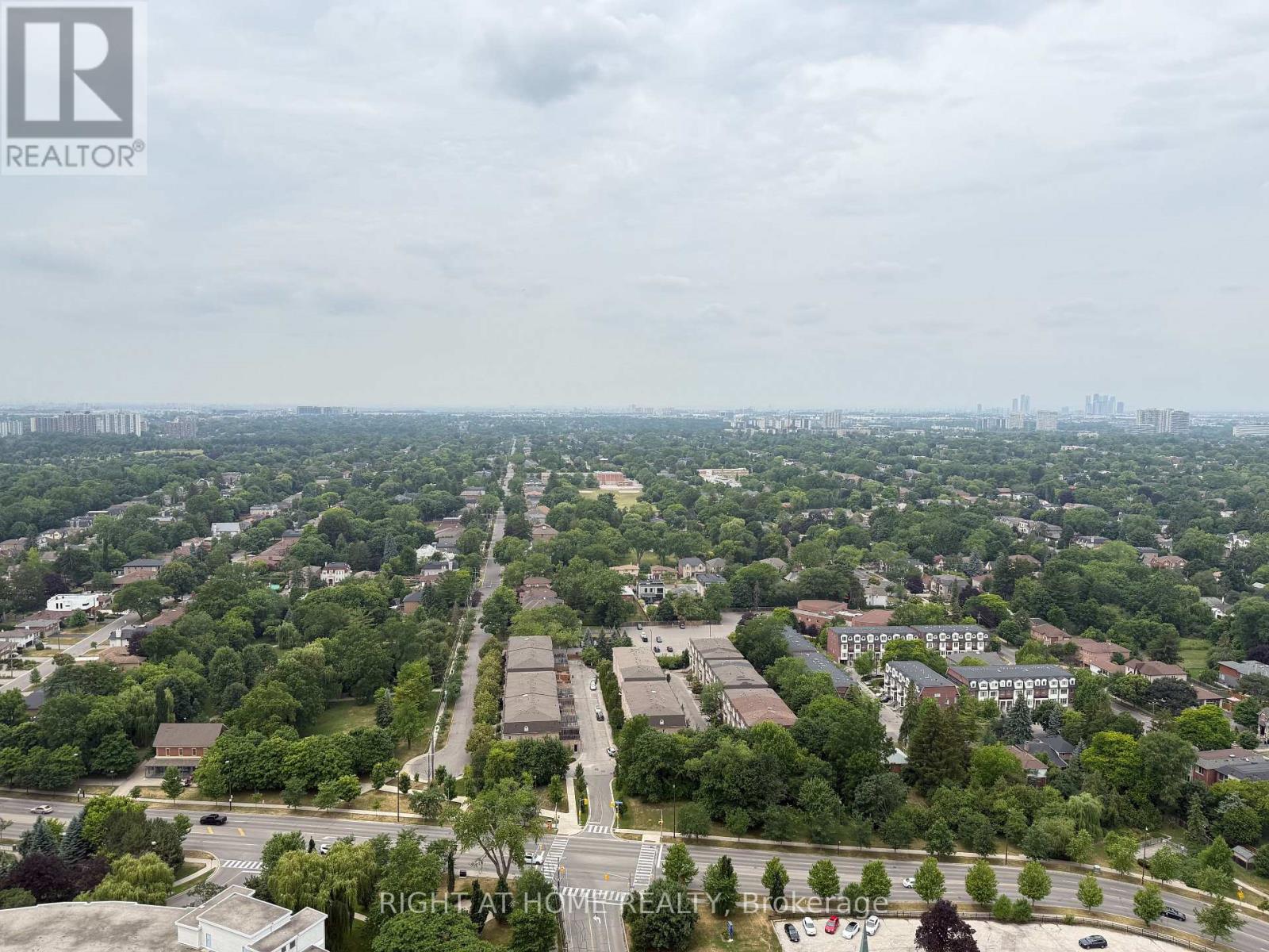 Ph03 - 15 Ellerslie Avenue, Toronto, Ontario  M2N 0E7 - Photo 15 - C12586898