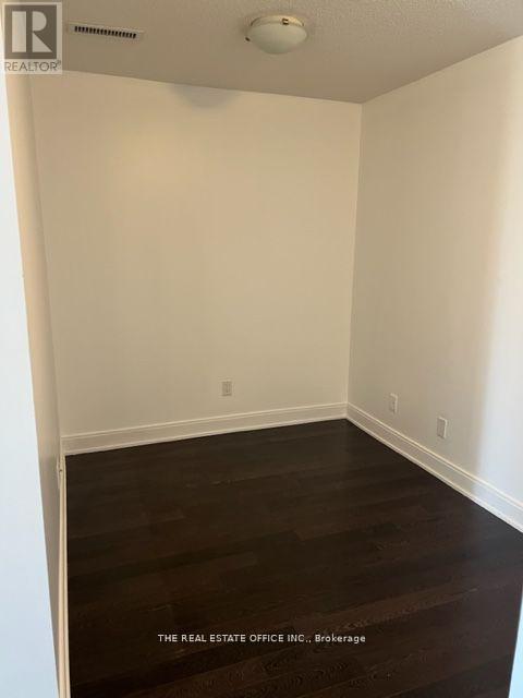 221 - 135 Village Green Square, Toronto, Ontario  M1S 0G4 - Photo 14 - E12586856