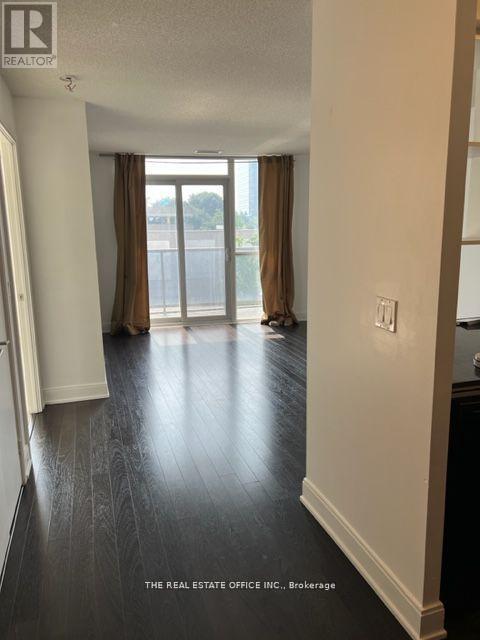 221 - 135 Village Green Square, Toronto, Ontario  M1S 0G4 - Photo 15 - E12586856