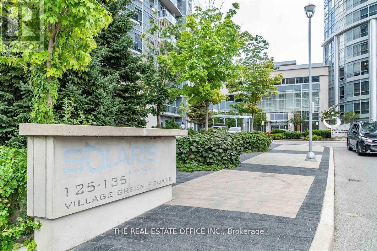 221 - 135 Village Green Square, Toronto, Ontario  M1S 0G4 - Photo 2 - E12586856