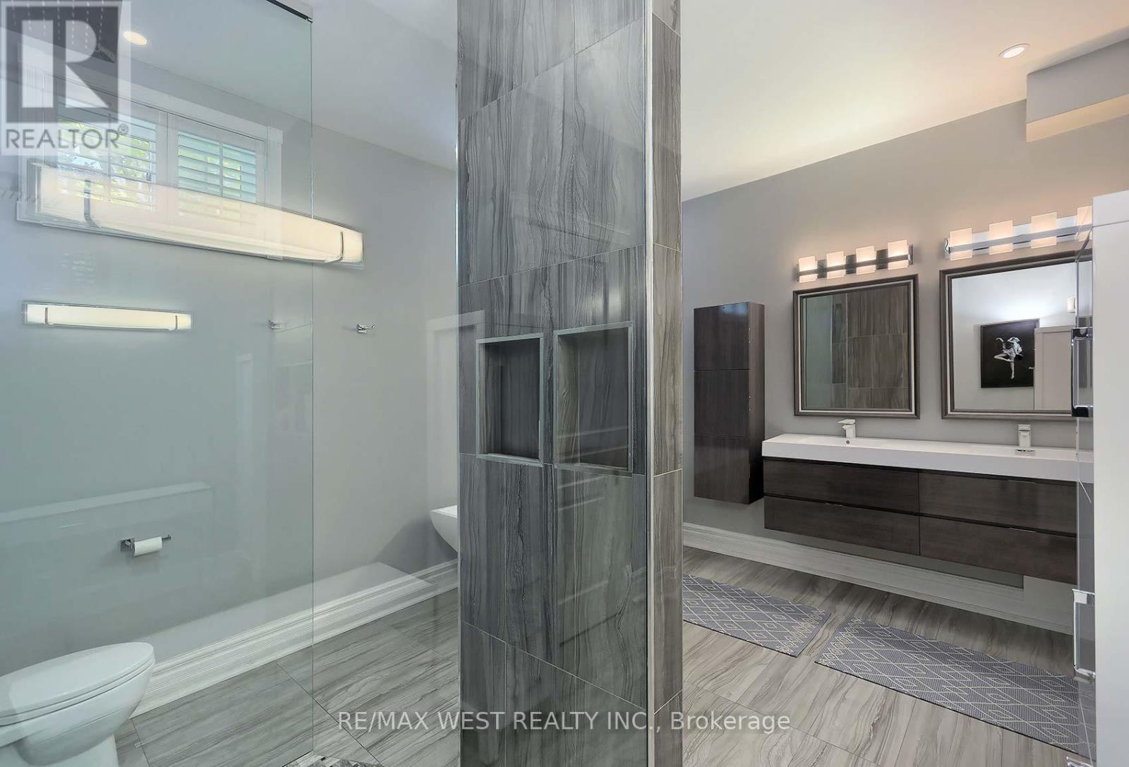 5 Humberview Drive, Vaughan, Ontario  L4H 1B1 - Photo 37 - N12586820