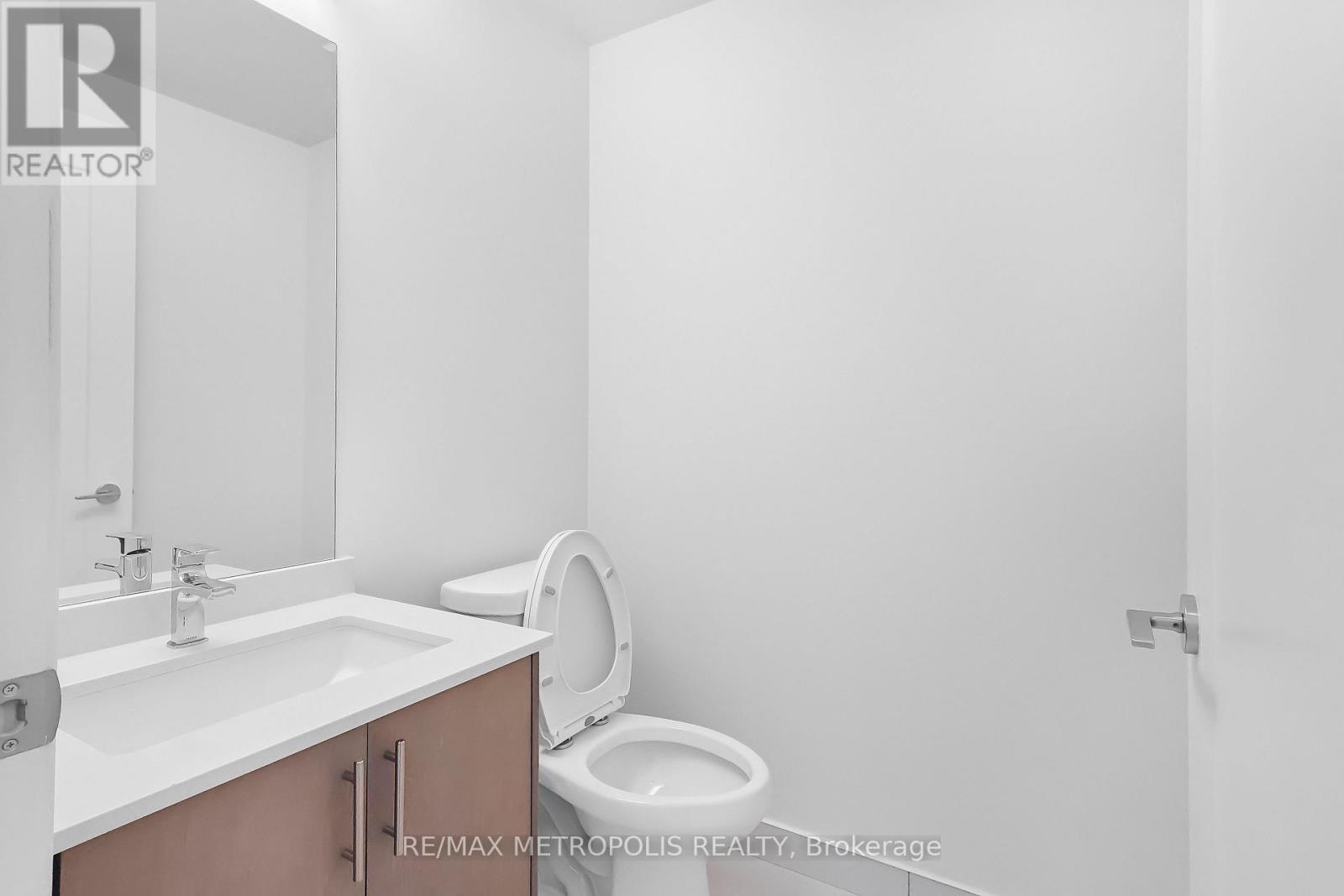 1117 - 27 Korda Gate, Vaughan, Ontario  L4K 0P6 - Photo 16 - N12586832