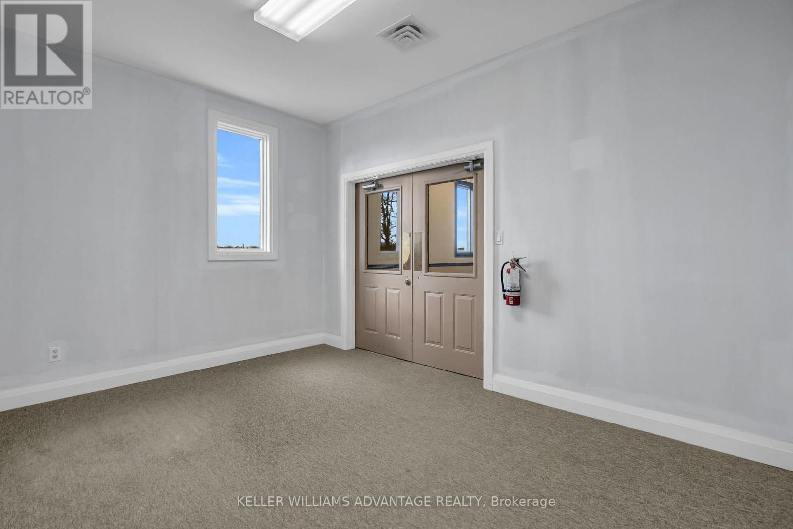 Suite 205 - 17250 Highway 27 Avenue, King, Ontario  L0G 1T0 - Photo 13 - N12586866