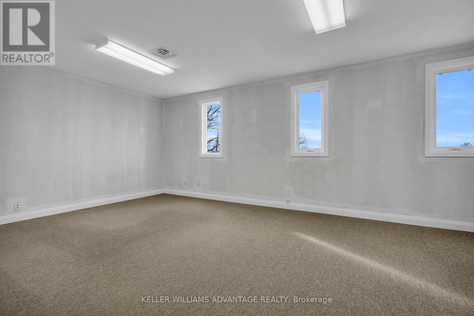 Suite 205 - 17250 Highway 27 Avenue, King, Ontario  L0G 1T0 - Photo 15 - N12586866