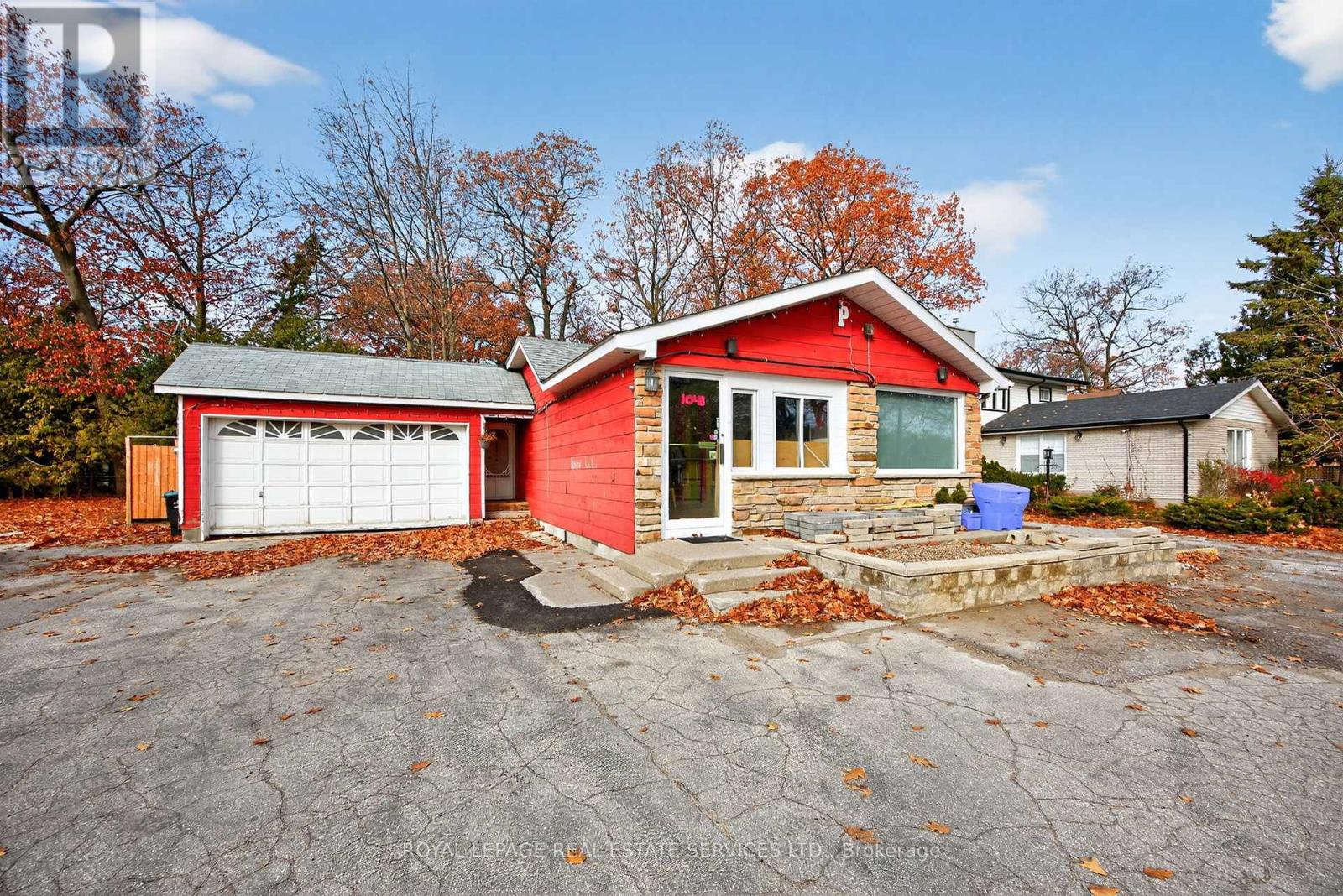 1048 Mosley Street, Wasaga Beach, Ontario  L9Z 2G1 - Photo 2 - S12586822