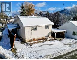 1866 COLE Street, fruitvale, British Columbia